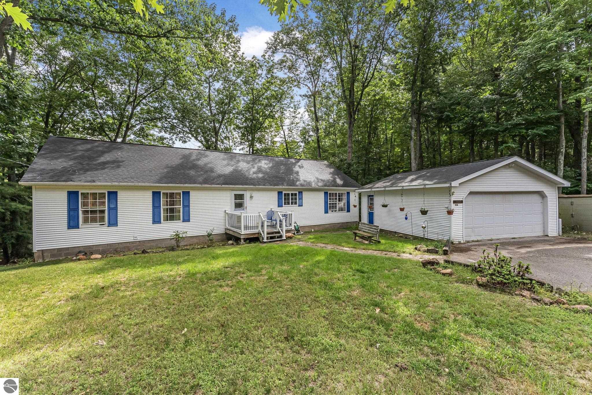 4056 N Spider Lake Road