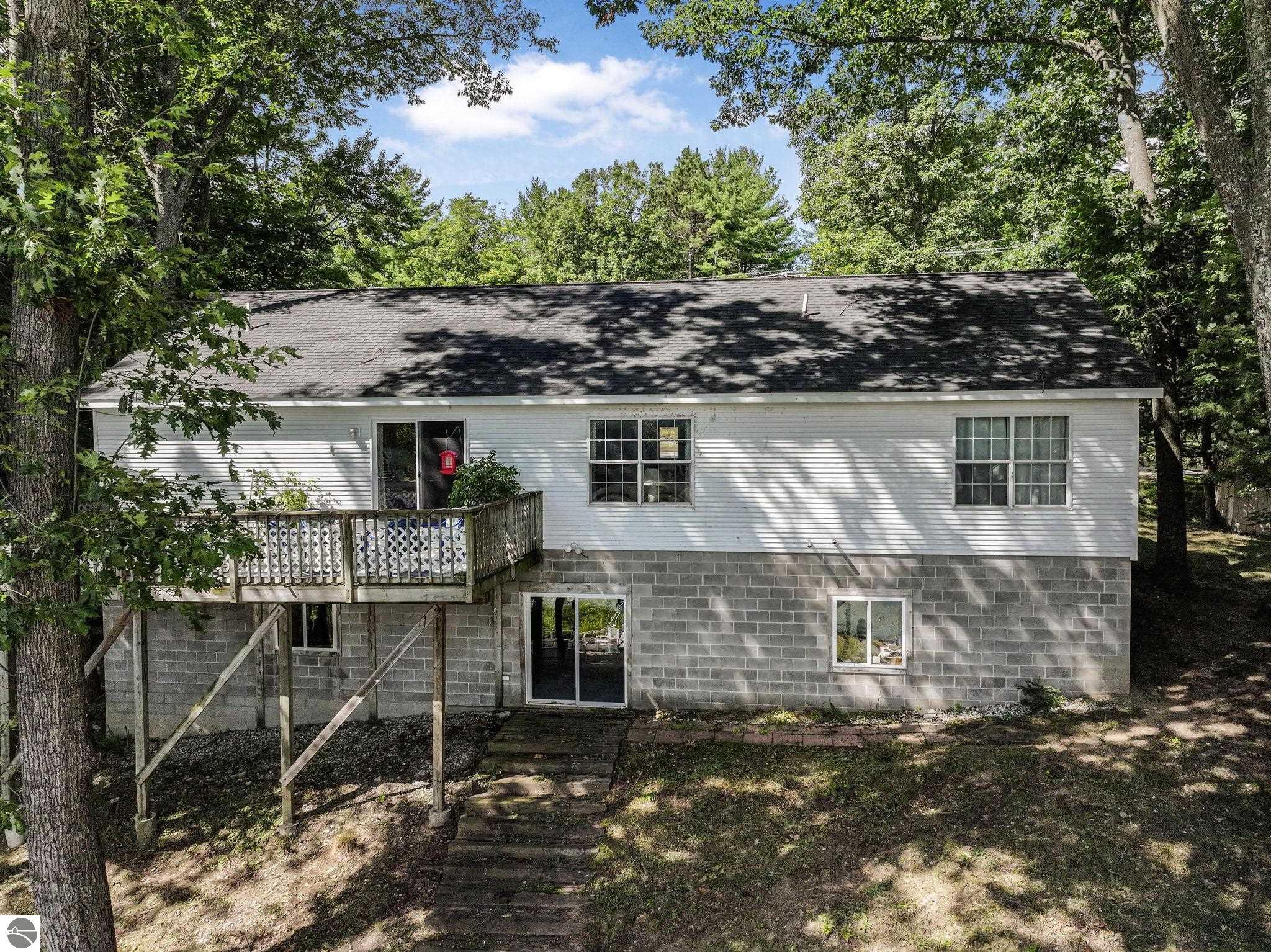 4056 N Spider Lake Road