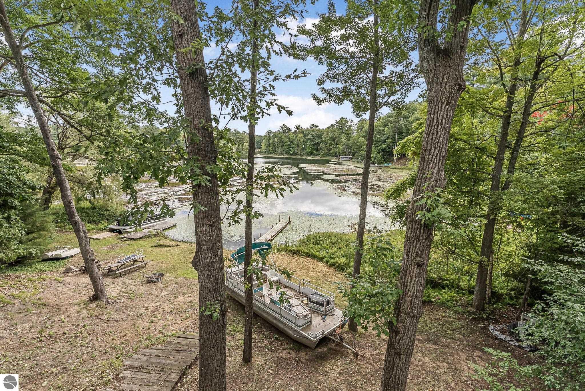 4056 N Spider Lake Road