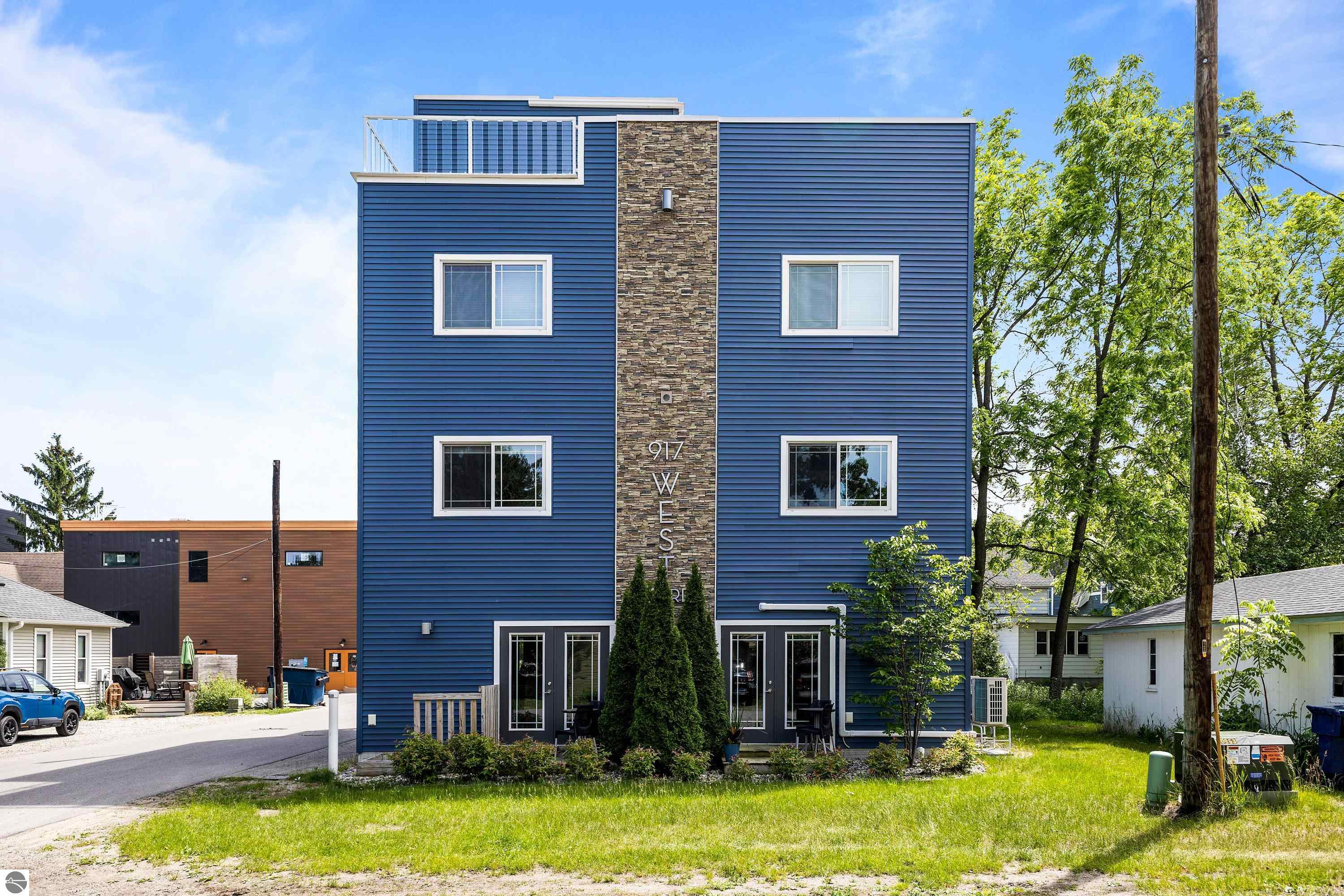 918 W Third Street # 8 Unit: 1-5, 7,8