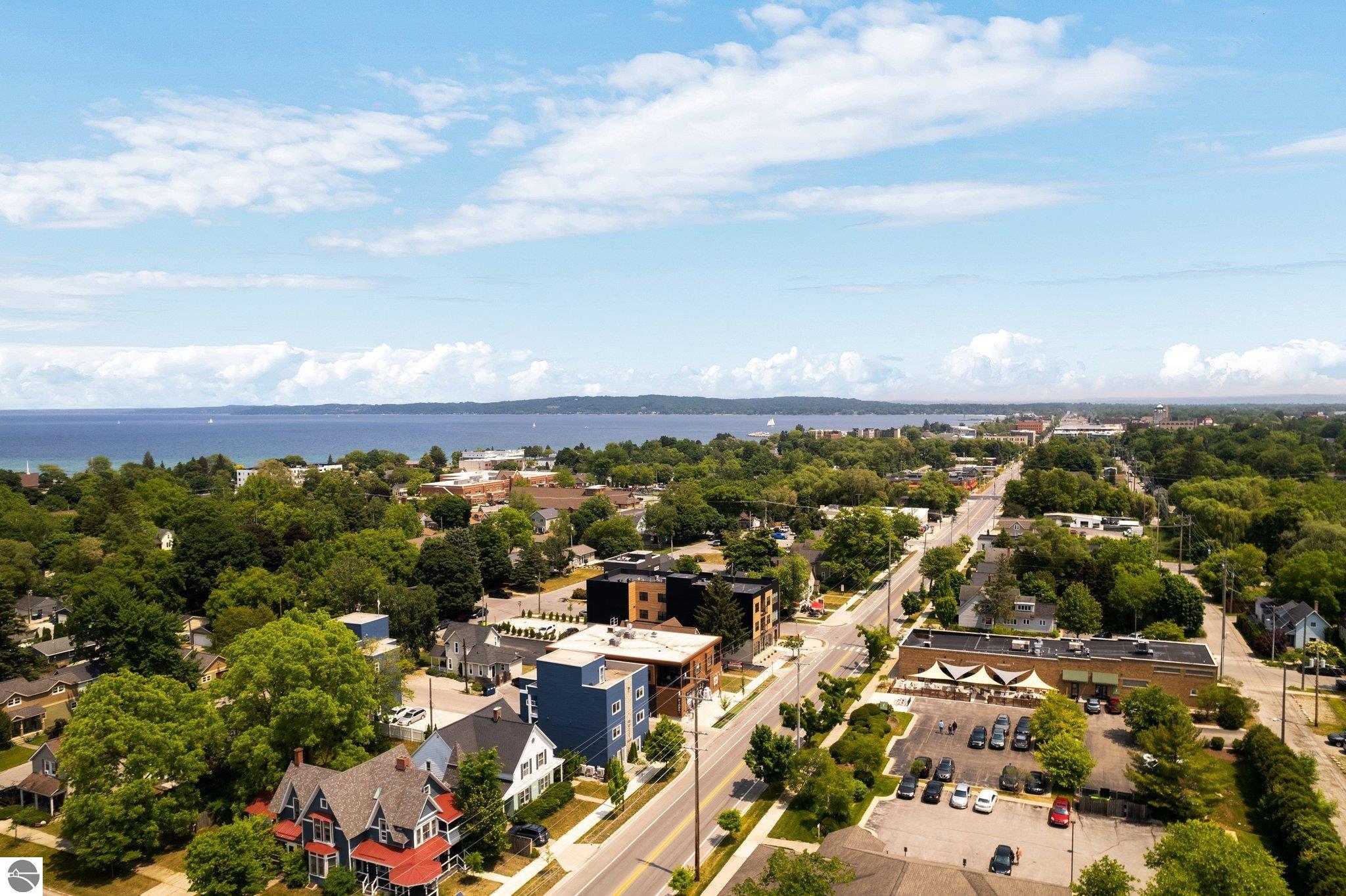 918 W Third Street # 8 Unit: 1-5, 7,8