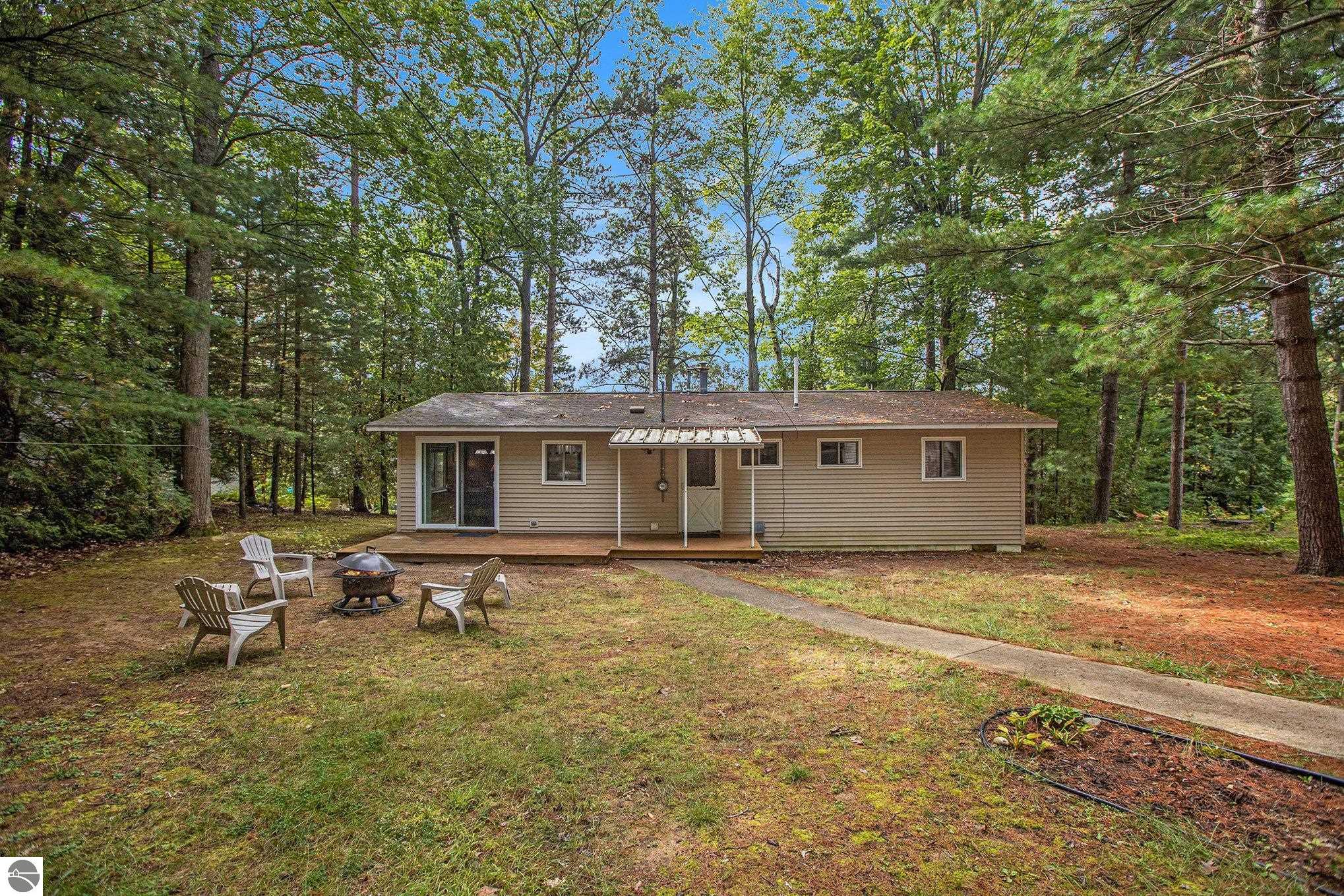 10643 White Pine Road