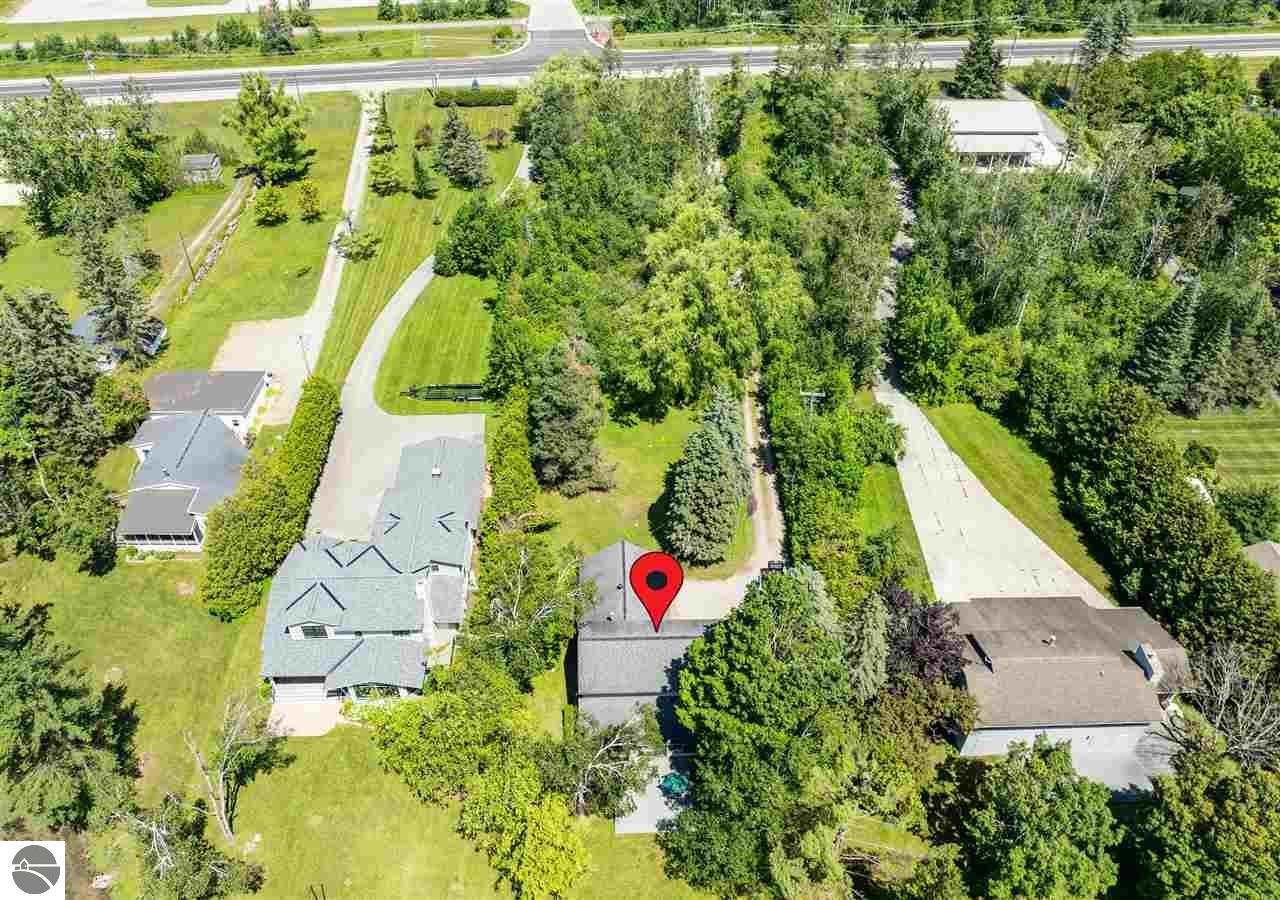 2936 Oden Road, Petoskey