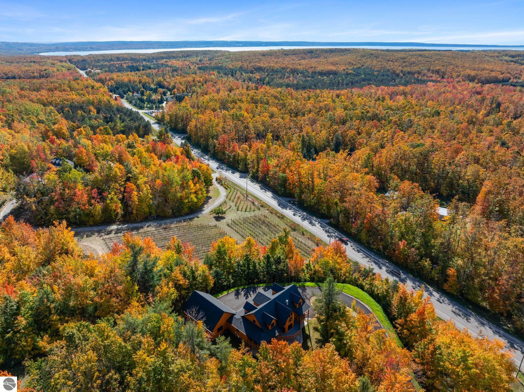 6755 Pleasantview Road