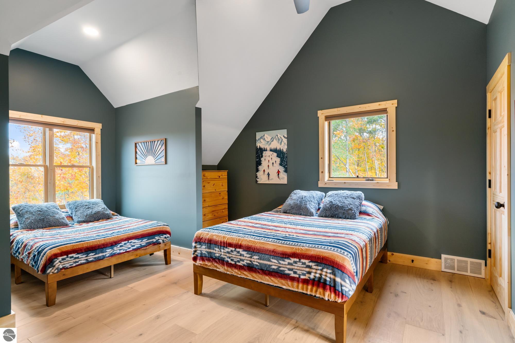 6755 Pleasantview Road