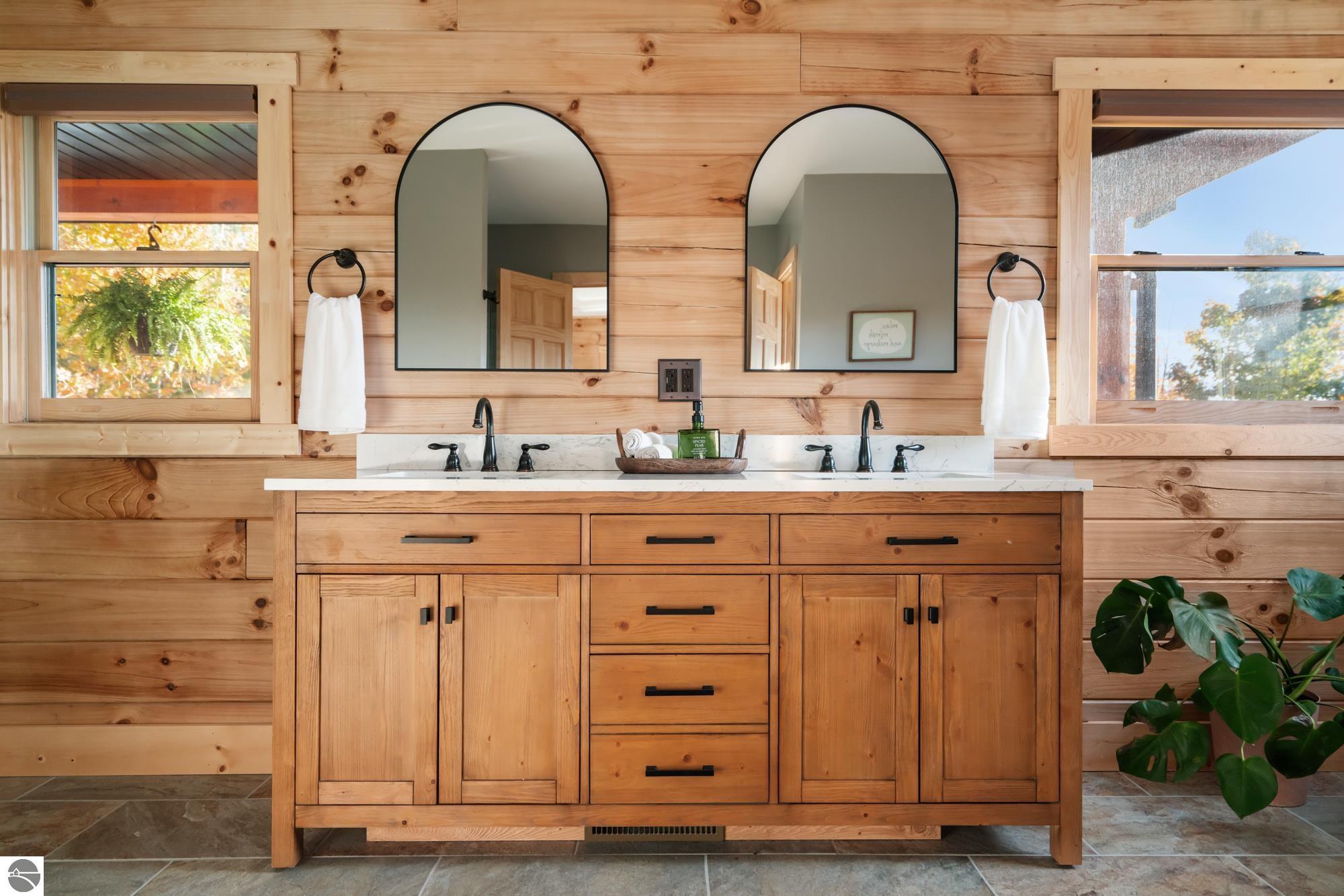 6755 Pleasantview Road