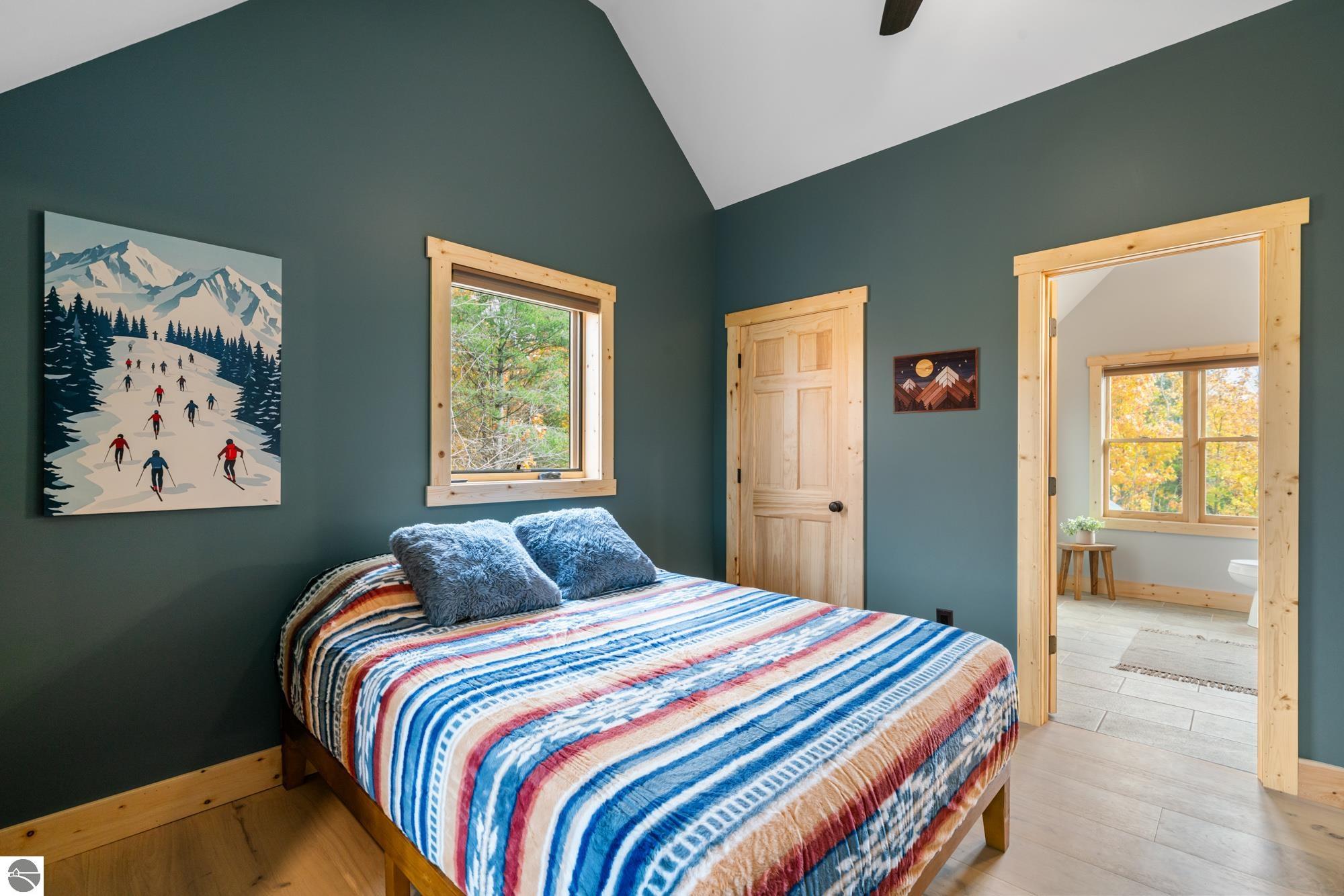 6755 Pleasantview Road