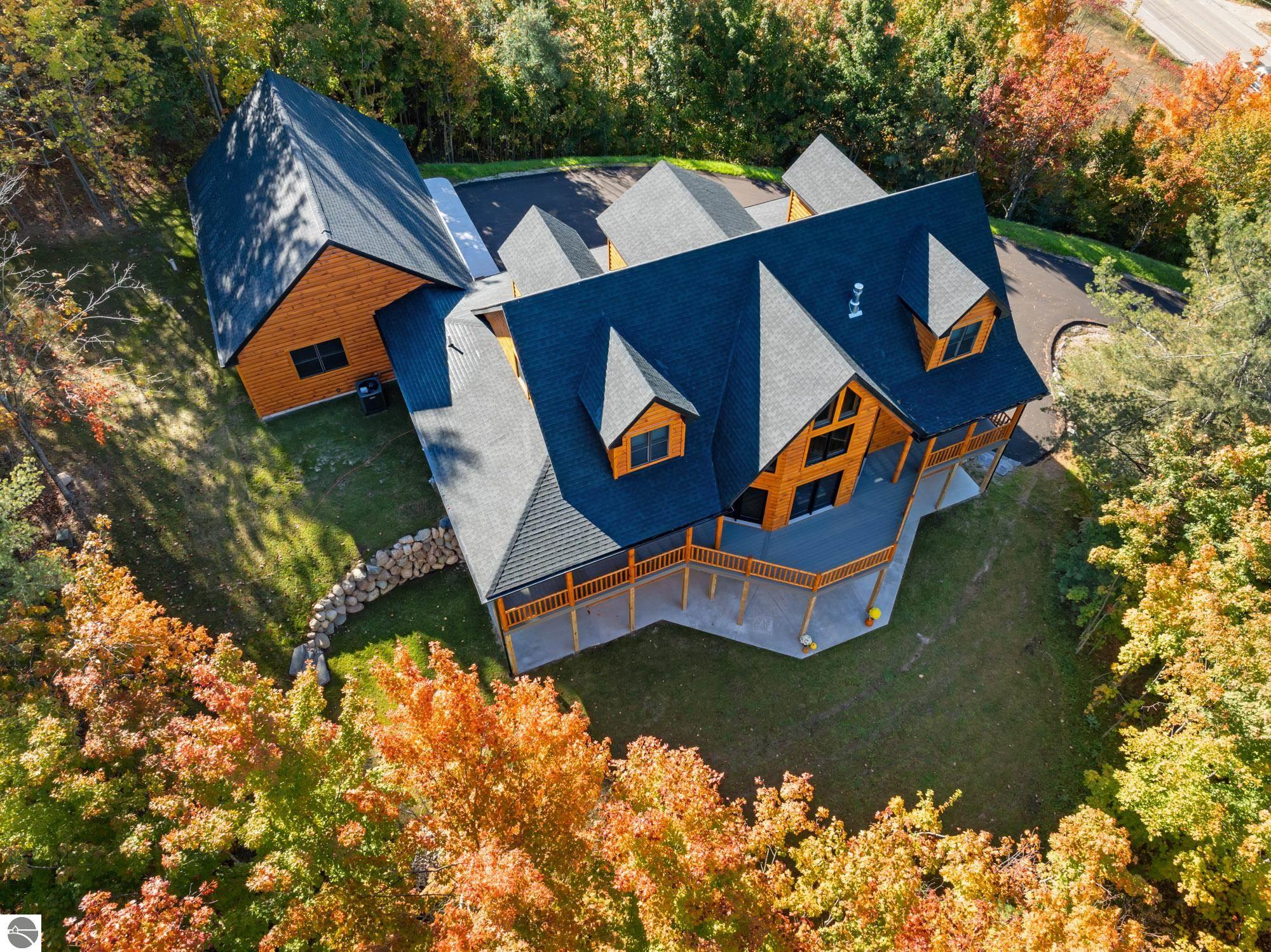 6755 Pleasantview Road