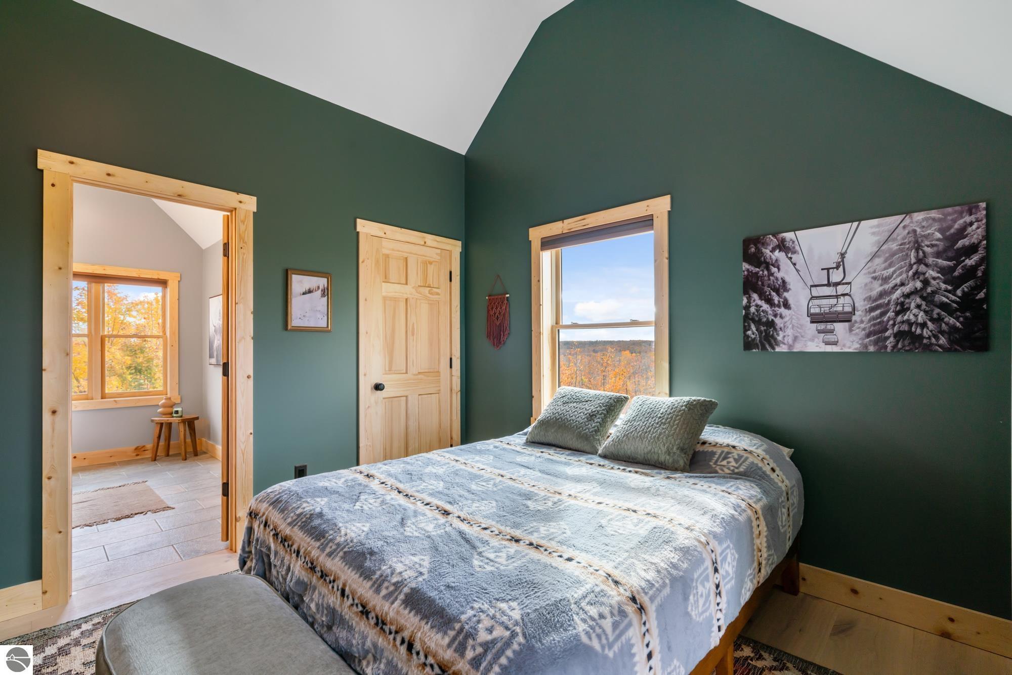 6755 Pleasantview Road