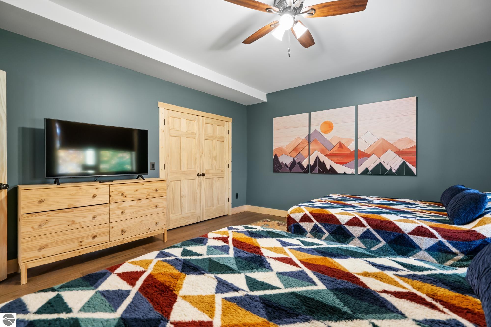 6755 Pleasantview Road