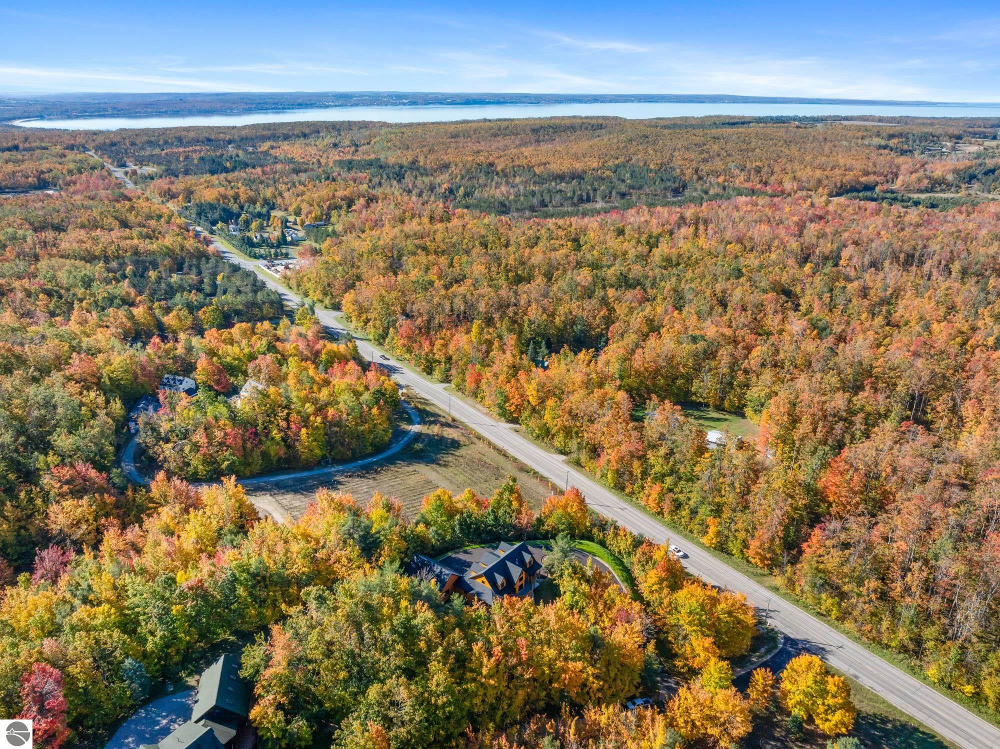 6755 Pleasantview Road