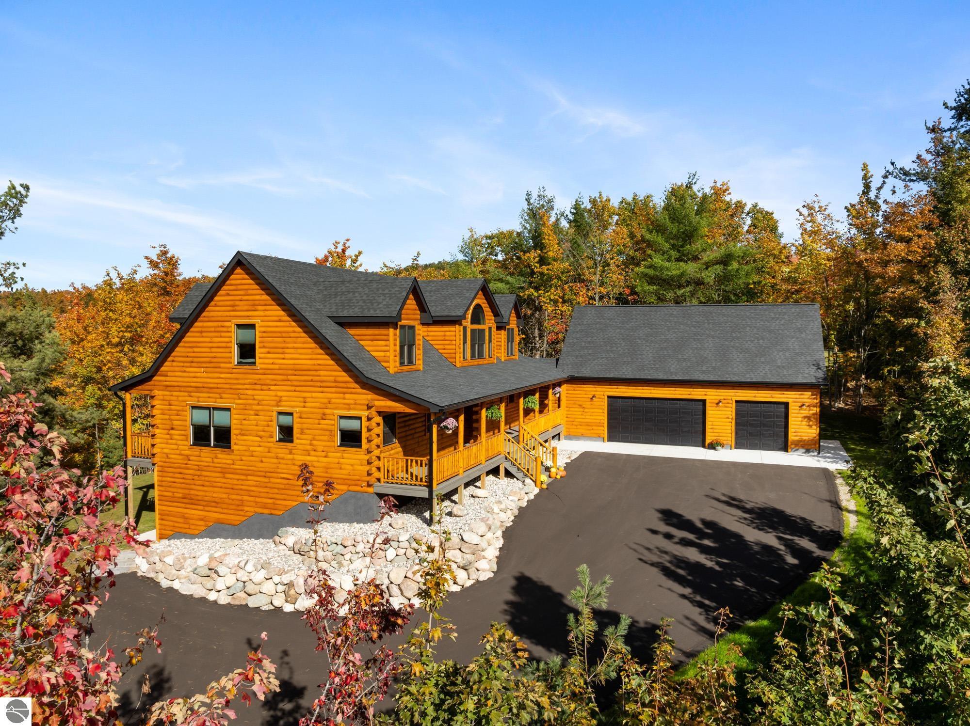 6755 Pleasantview Road