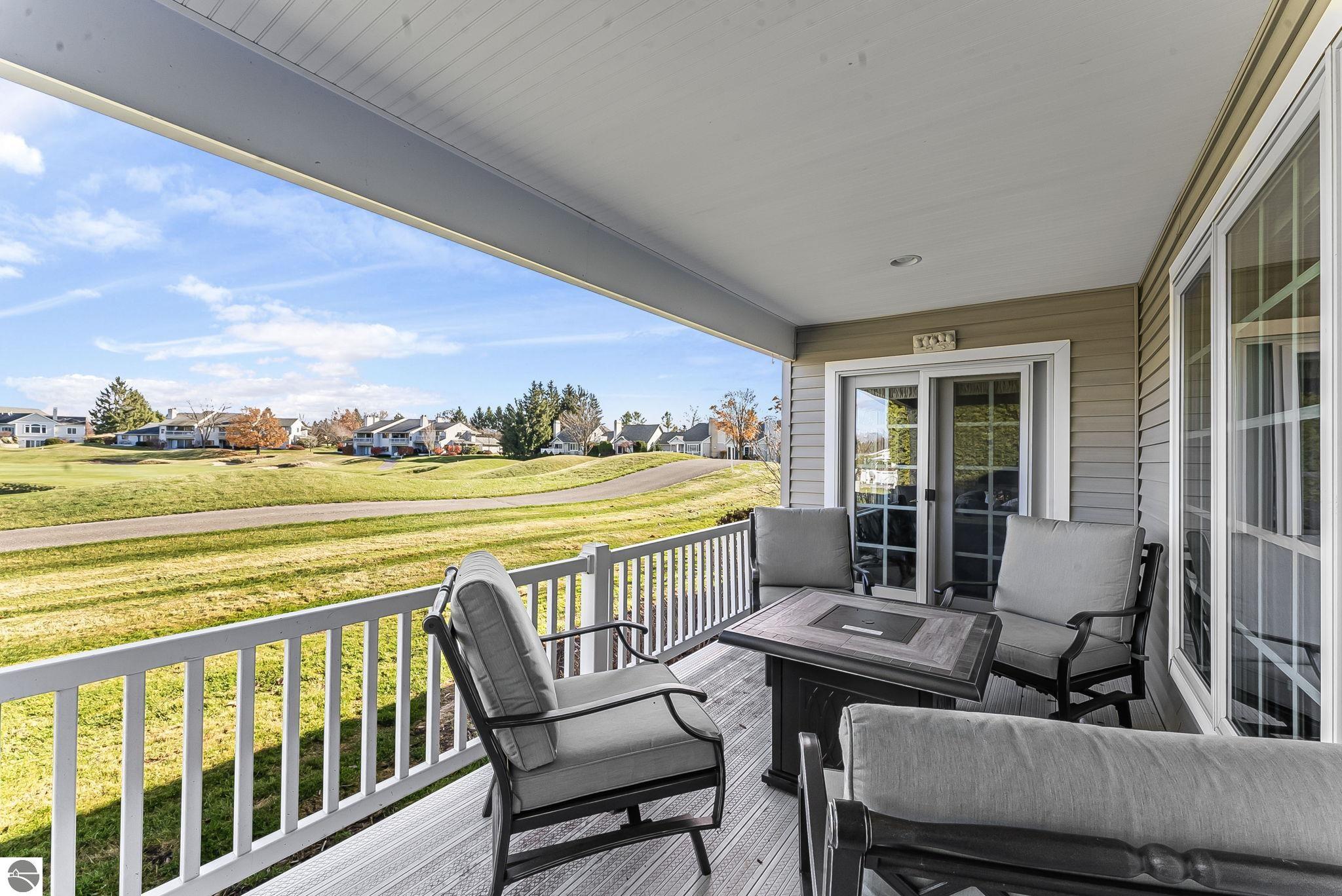 6260 Single Tree Lane