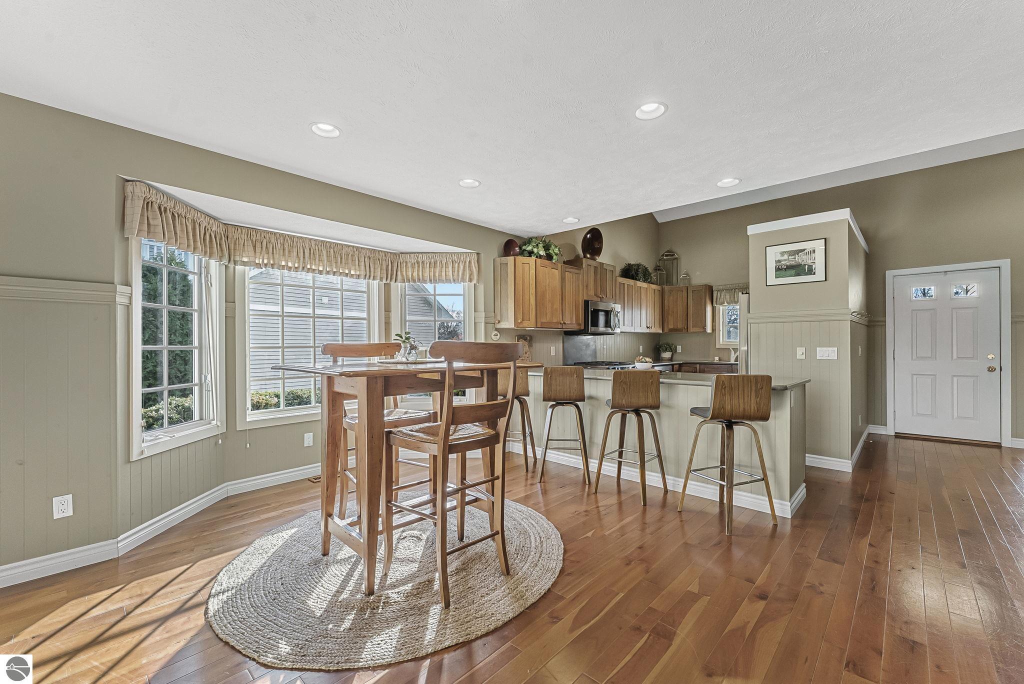 6260 Single Tree Lane