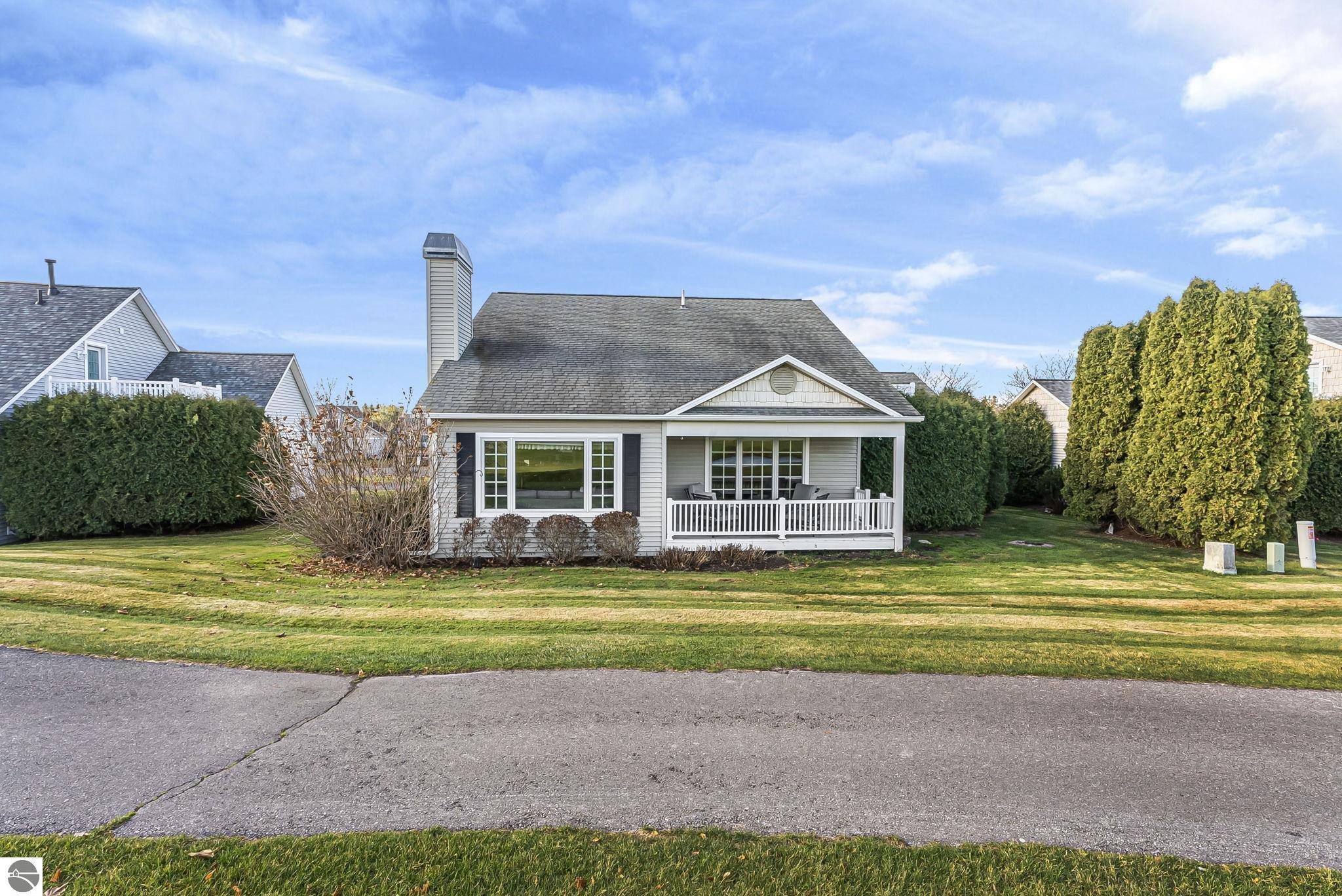 6260 Single Tree Lane