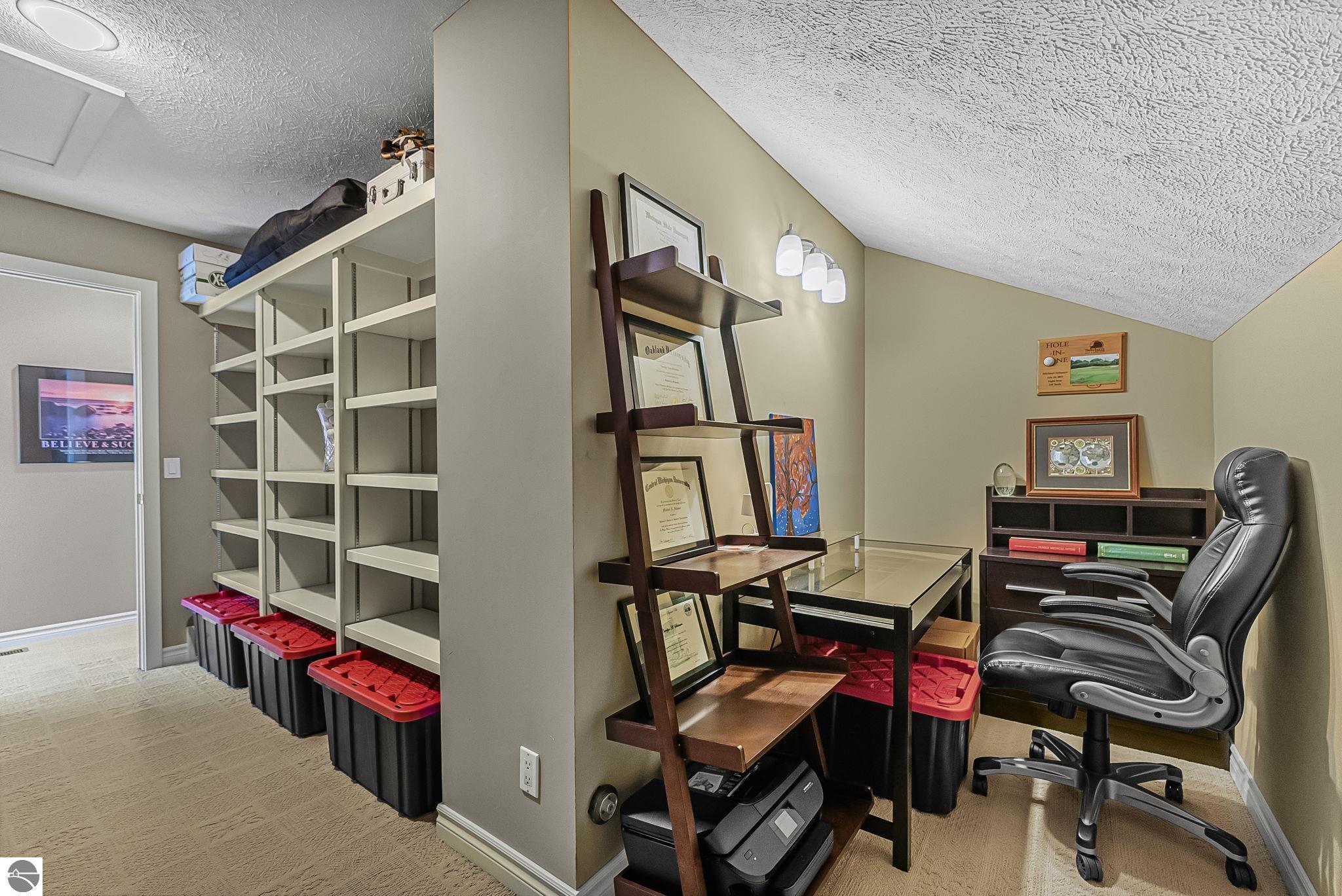 6260 Single Tree Lane