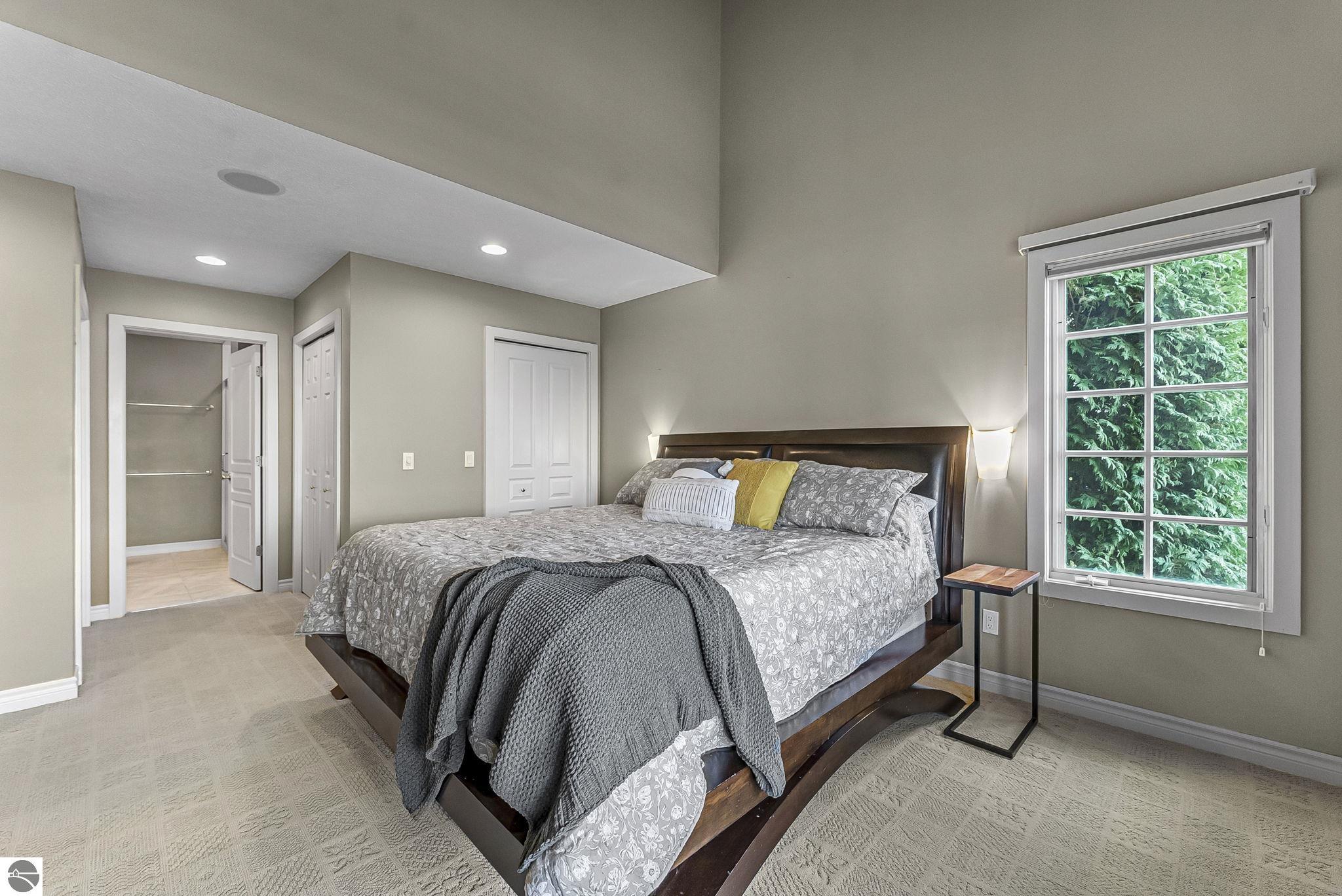 6260 Single Tree Lane