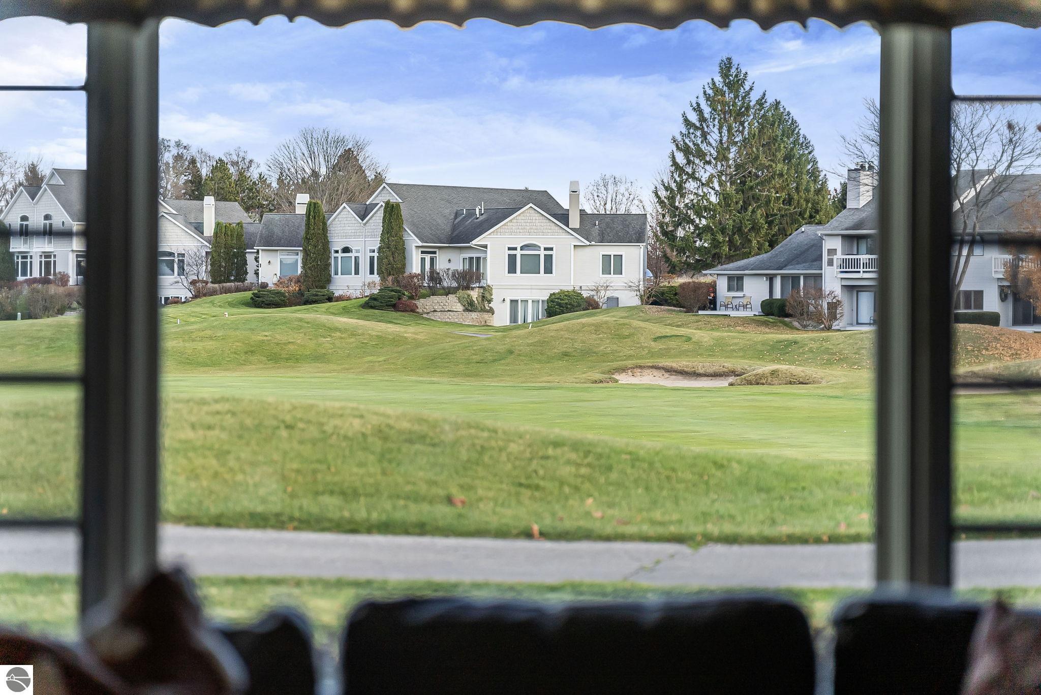 6260 Single Tree Lane