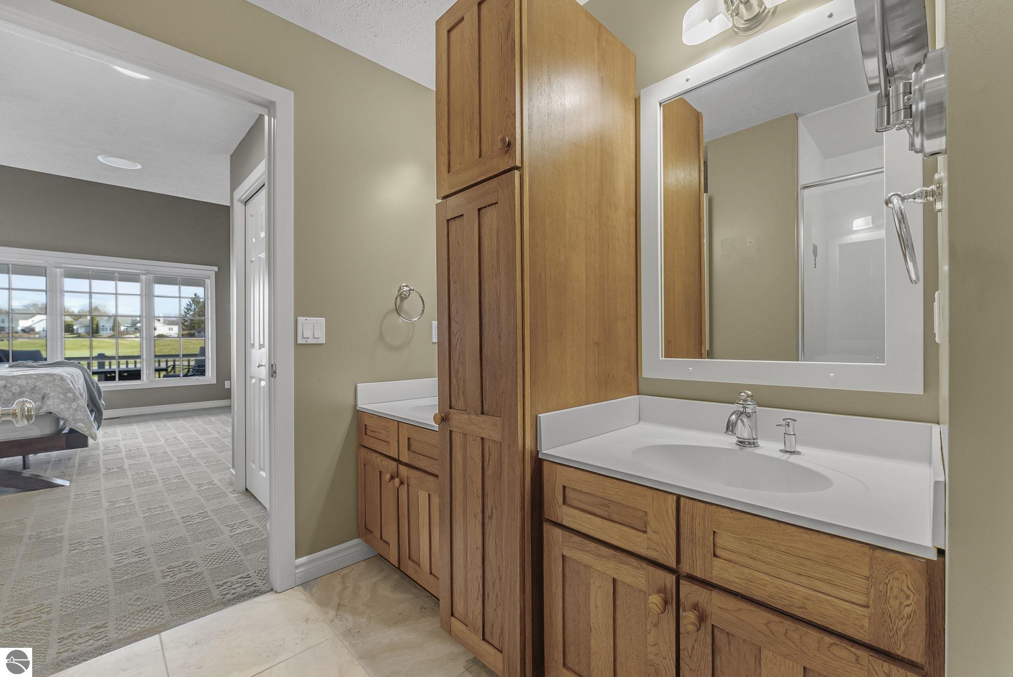 6260 Single Tree Lane