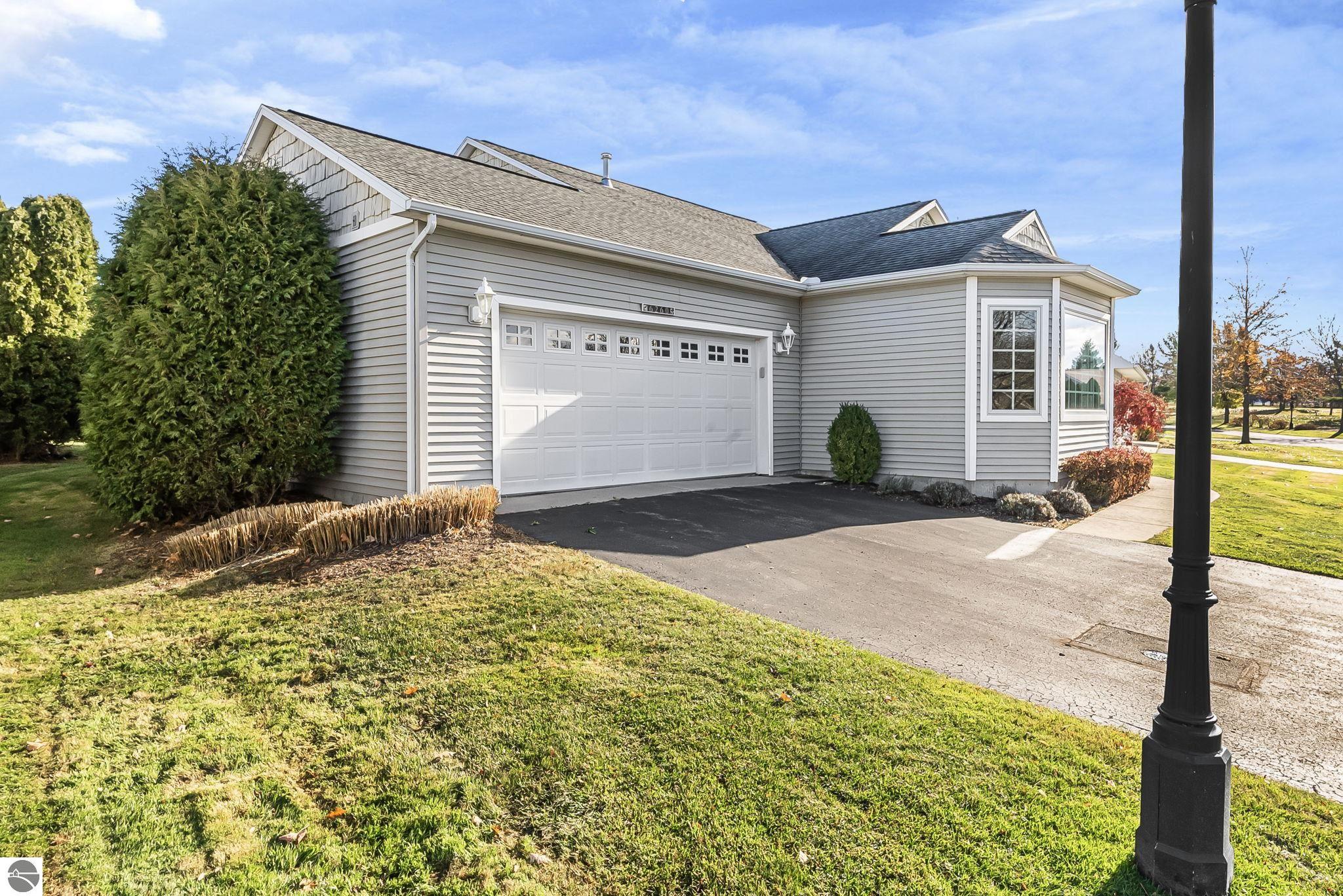 6260 Single Tree Lane