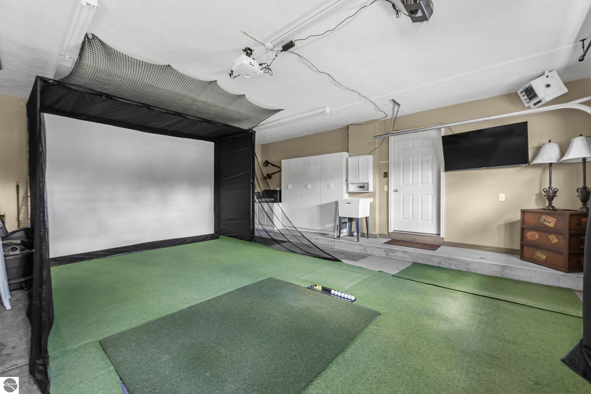 6260 Single Tree Lane