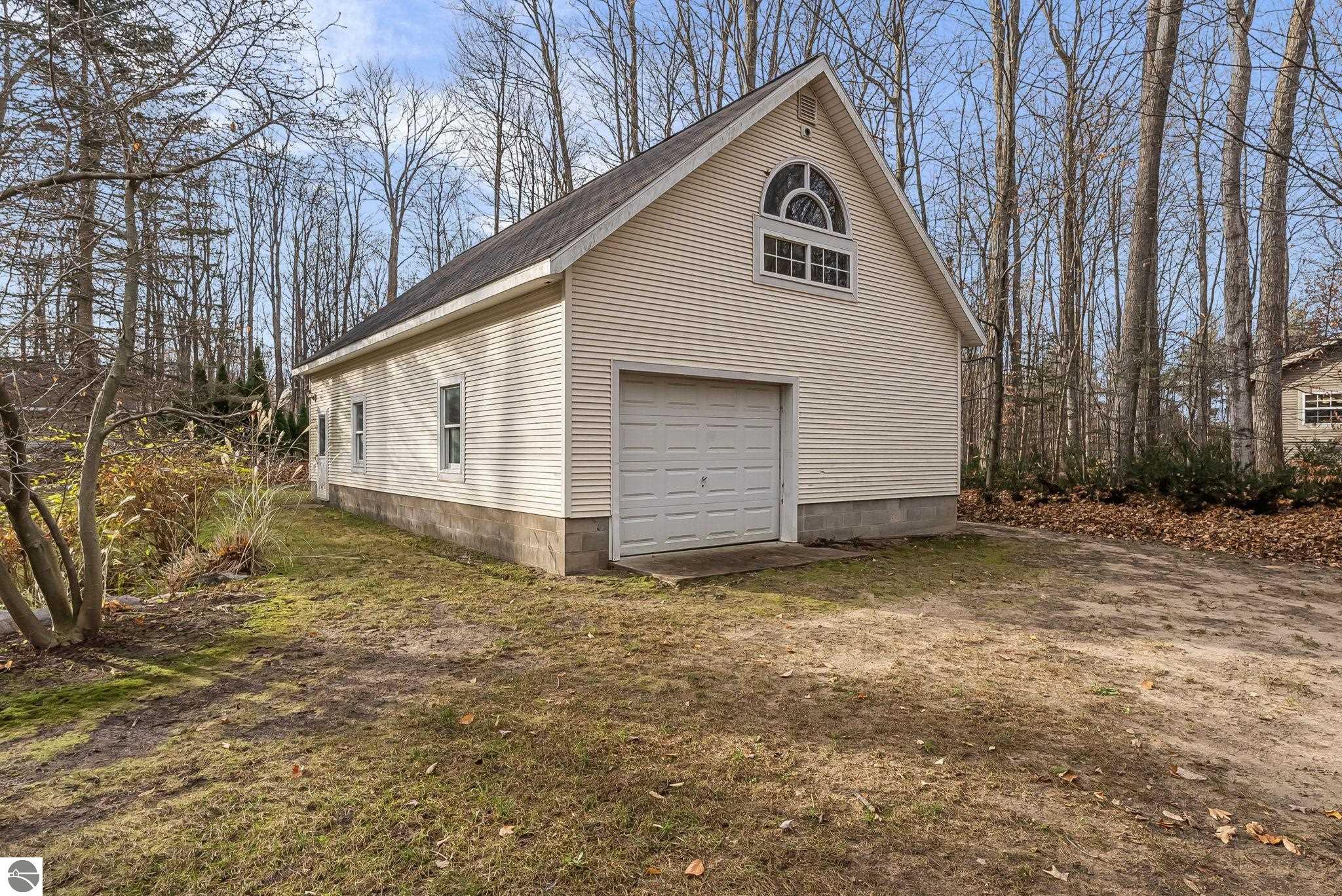 9685 Woodys Run