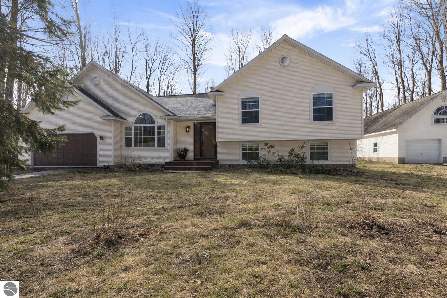 9685 Woodys Run