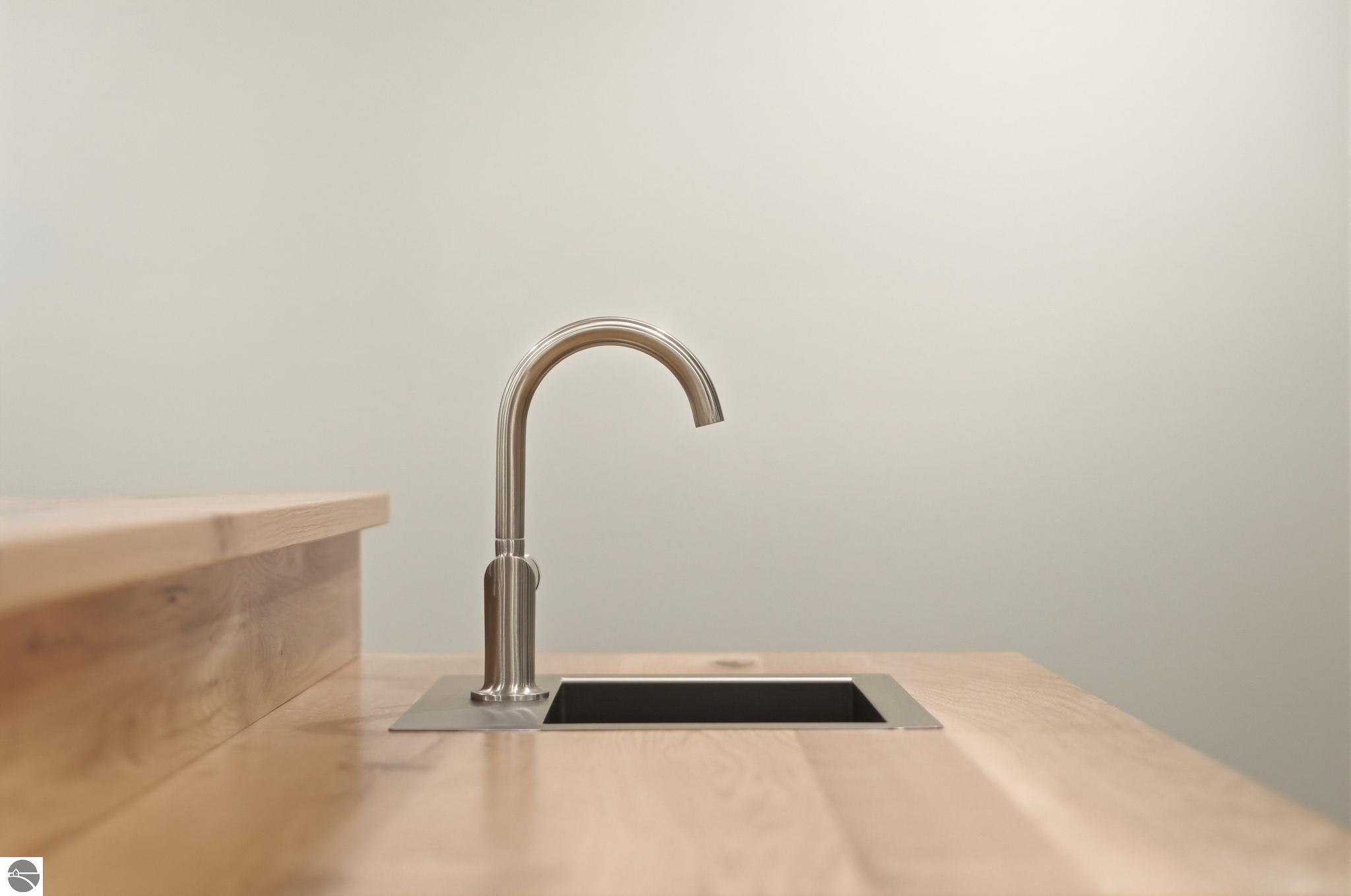 103 Vineyard Ridge Drive