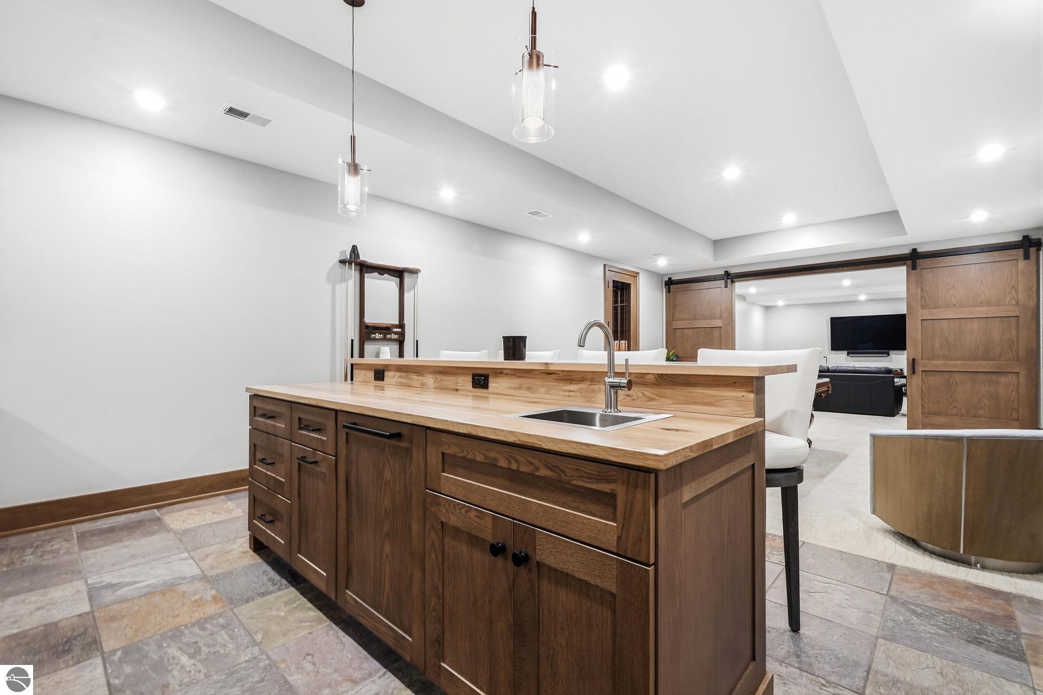 103 Vineyard Ridge Drive