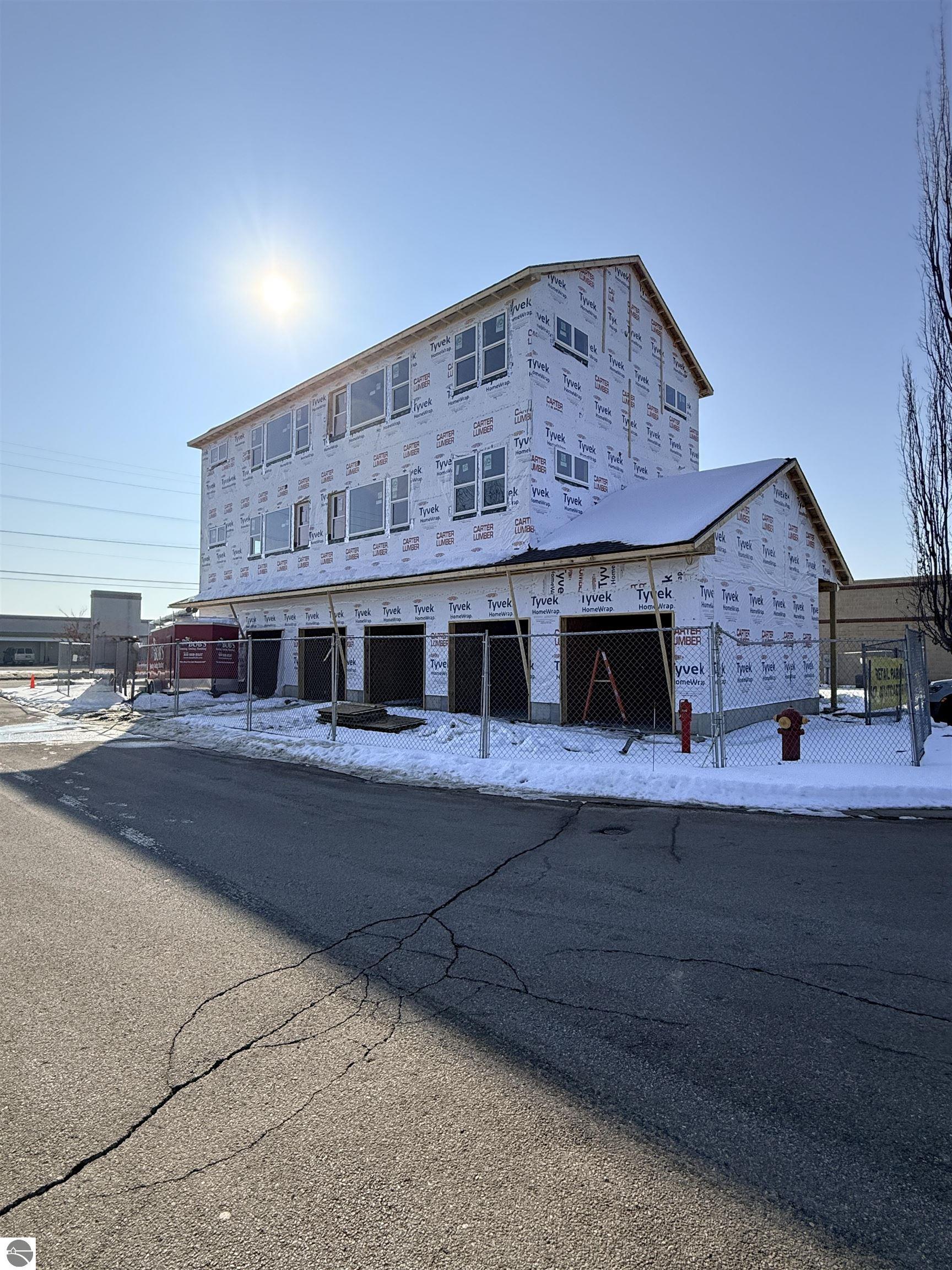 1109 S Carver Street # 6C