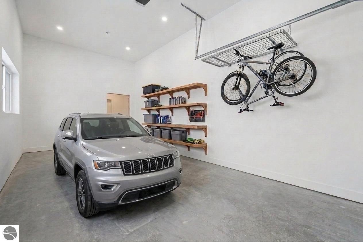 1109 S Carver Street # 6C