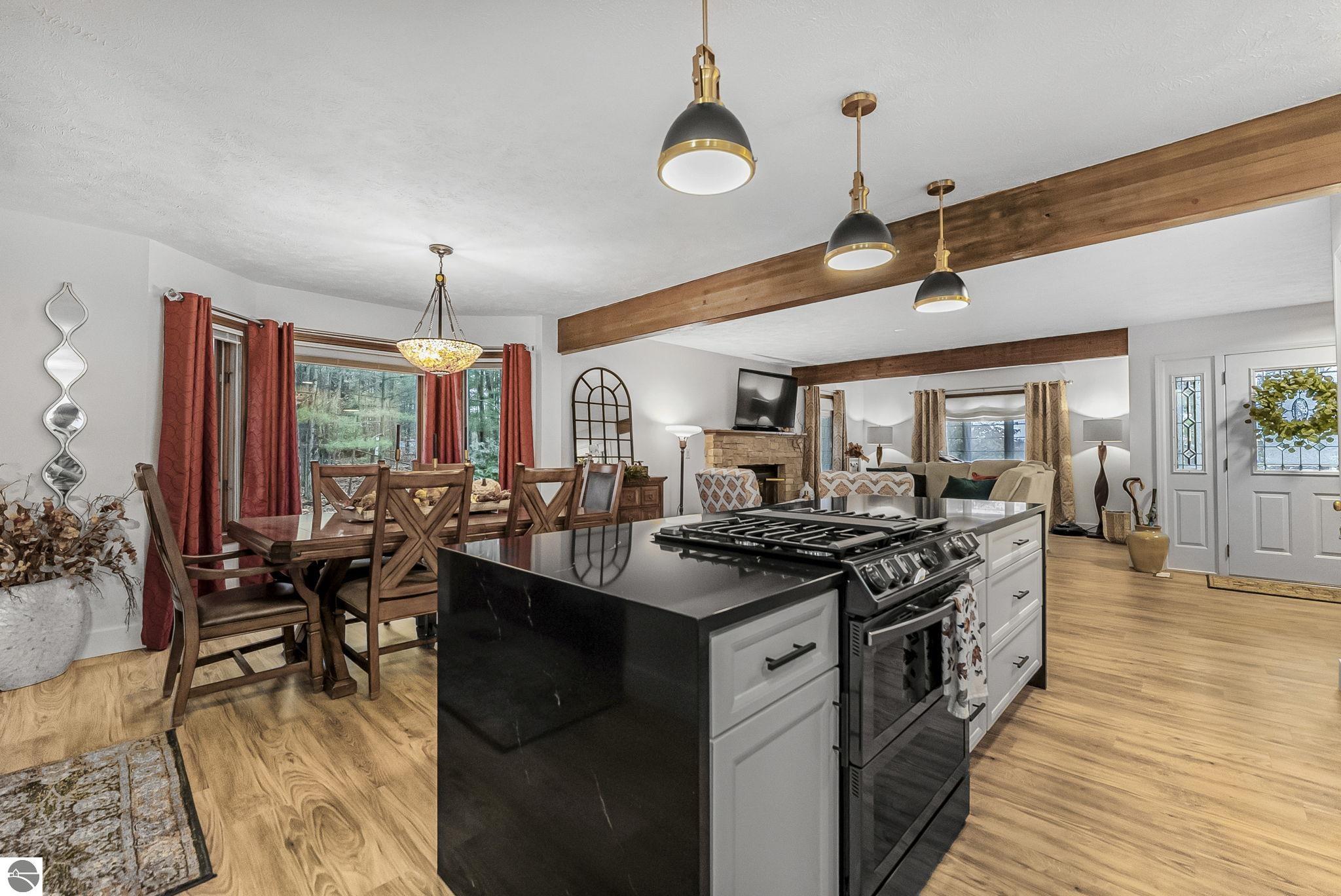 5347 Birch Glen Road