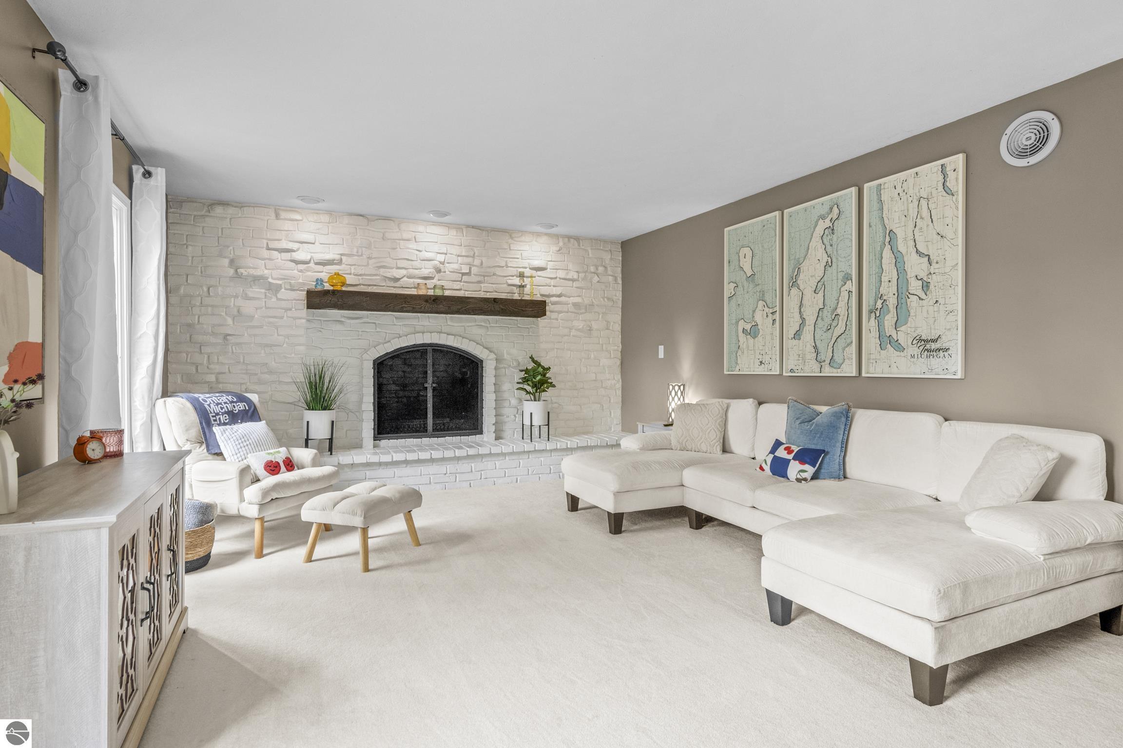 2160 Kewaunee Drive