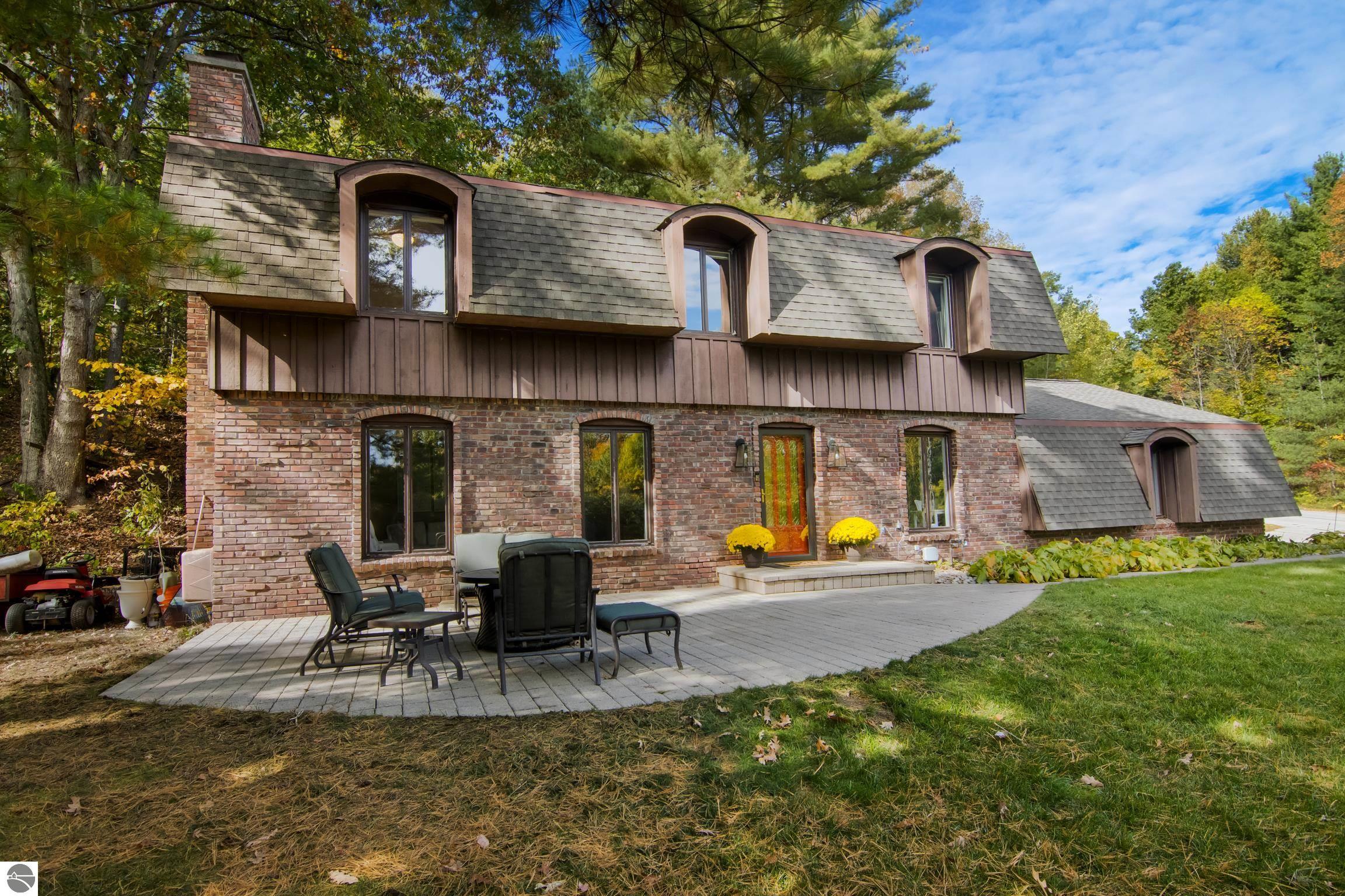 2160 Kewaunee Drive