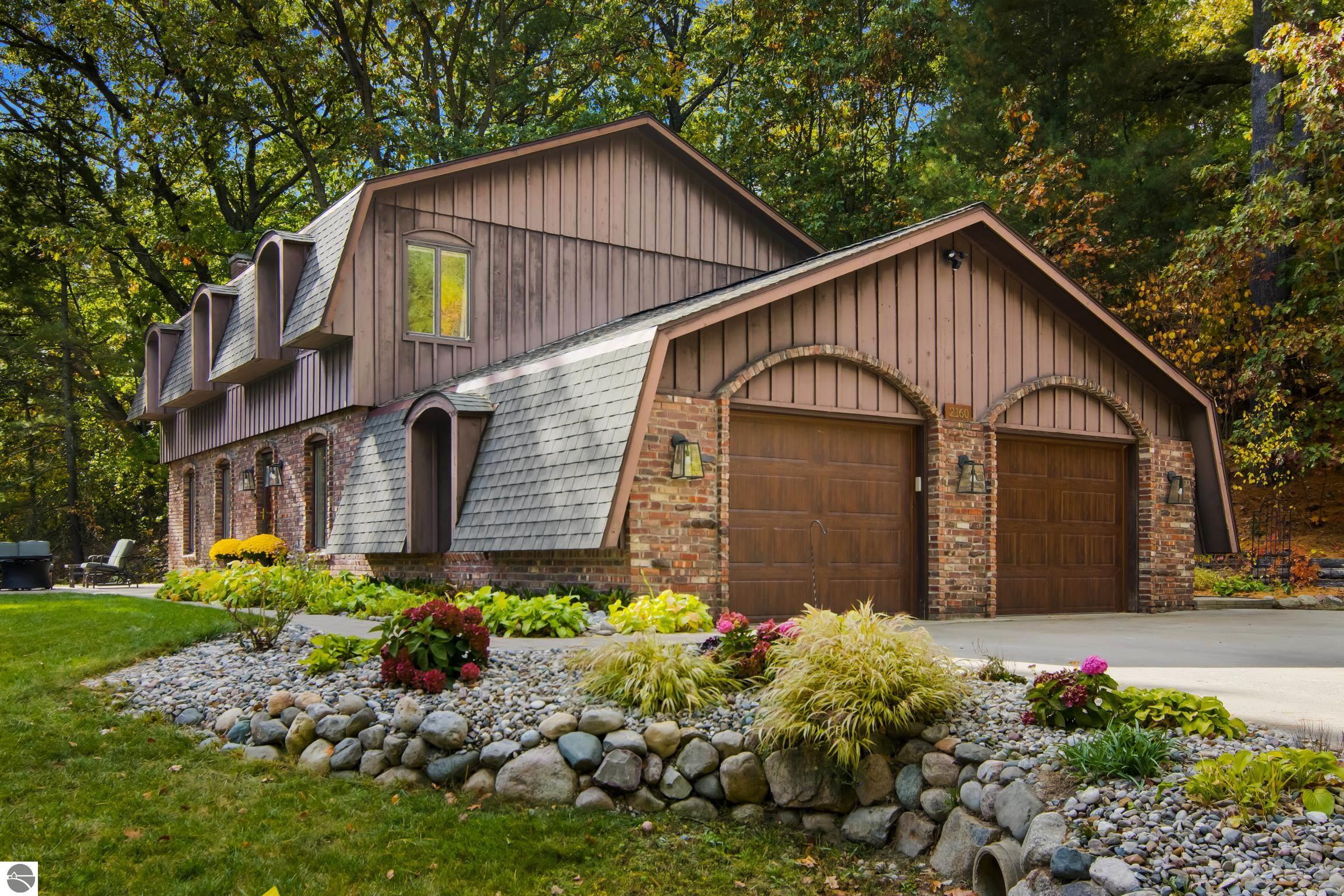 2160 Kewaunee Drive