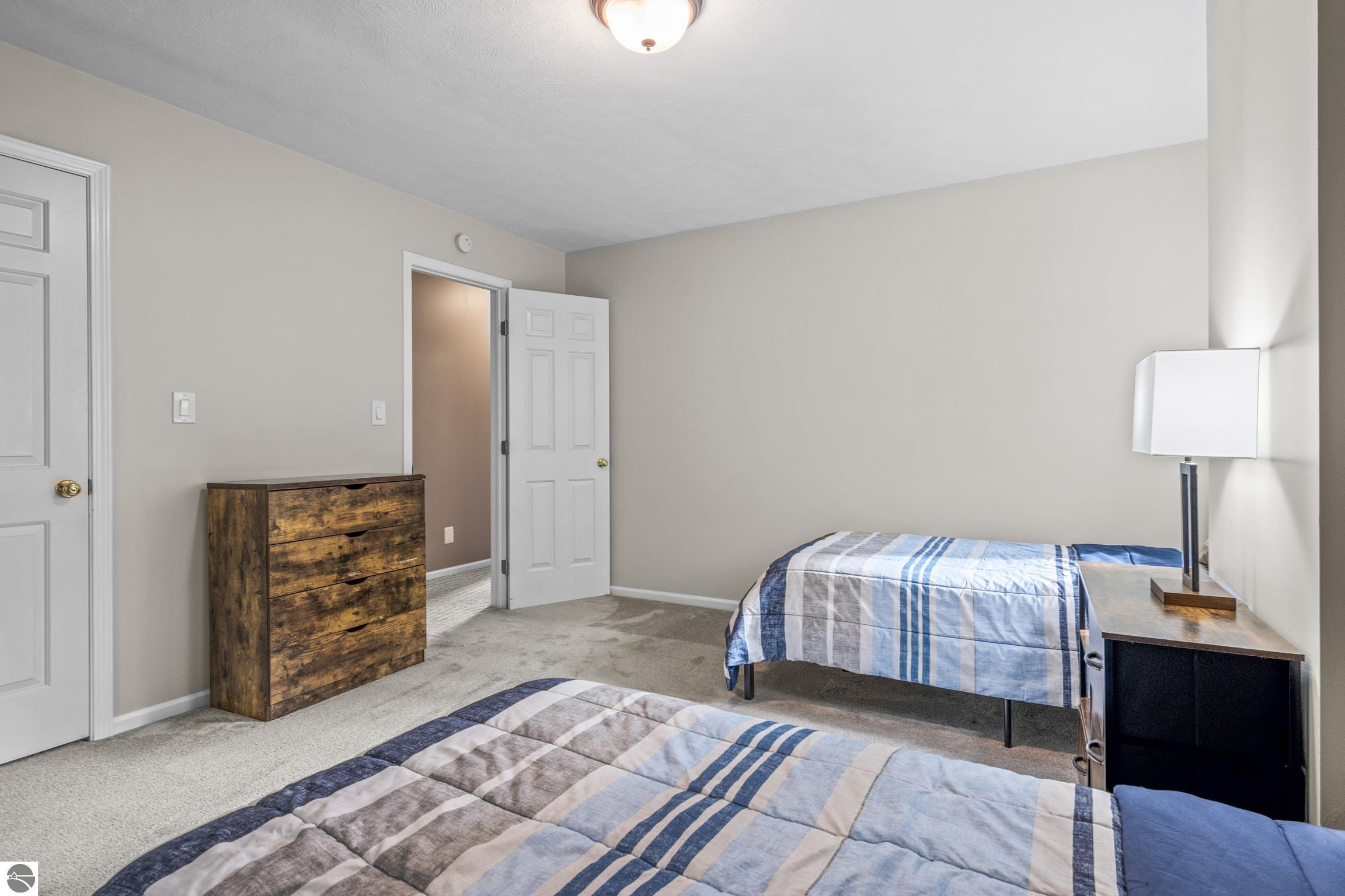 2160 Kewaunee Drive