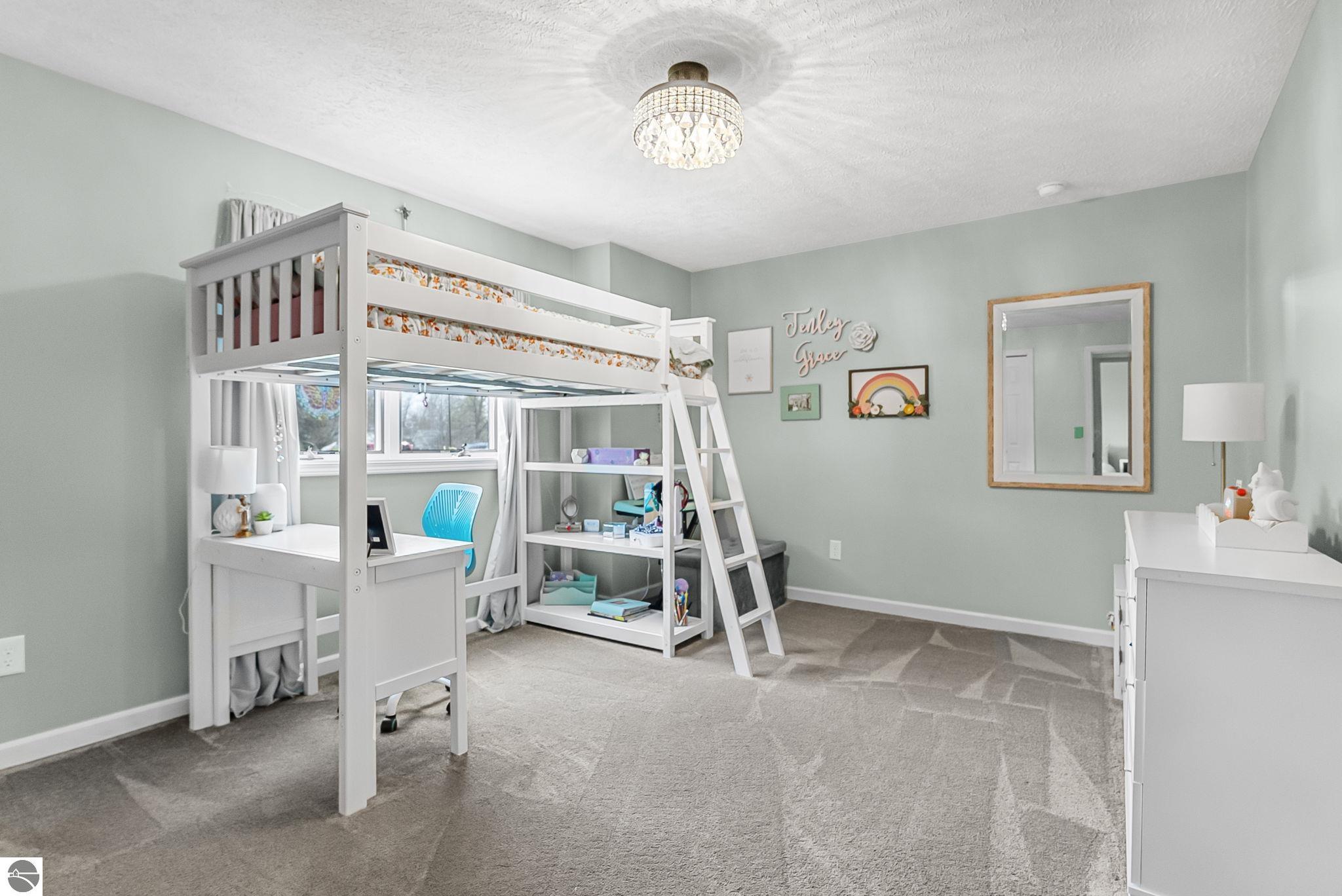 1163 Londolyn Terrace