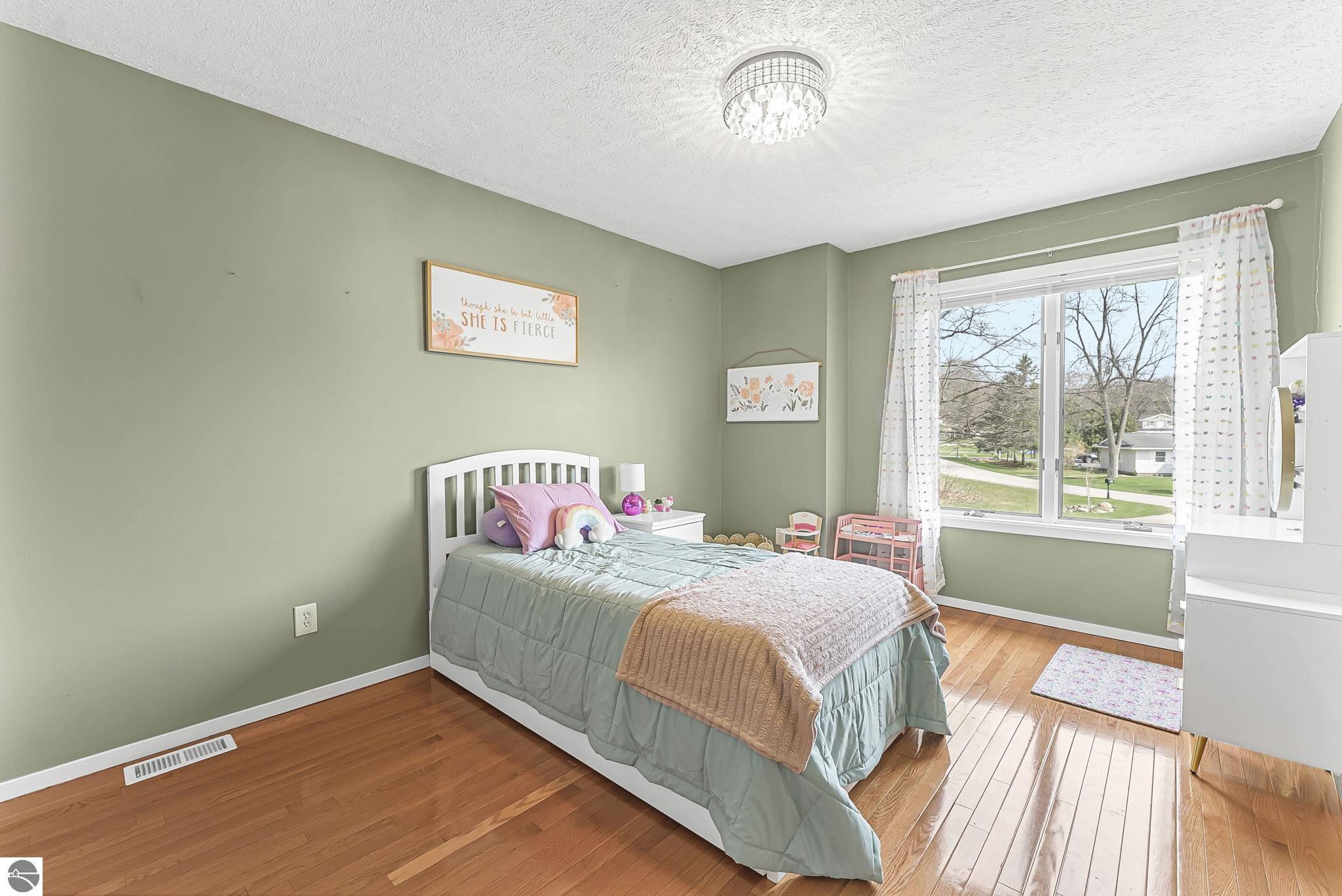 1163 Londolyn Terrace