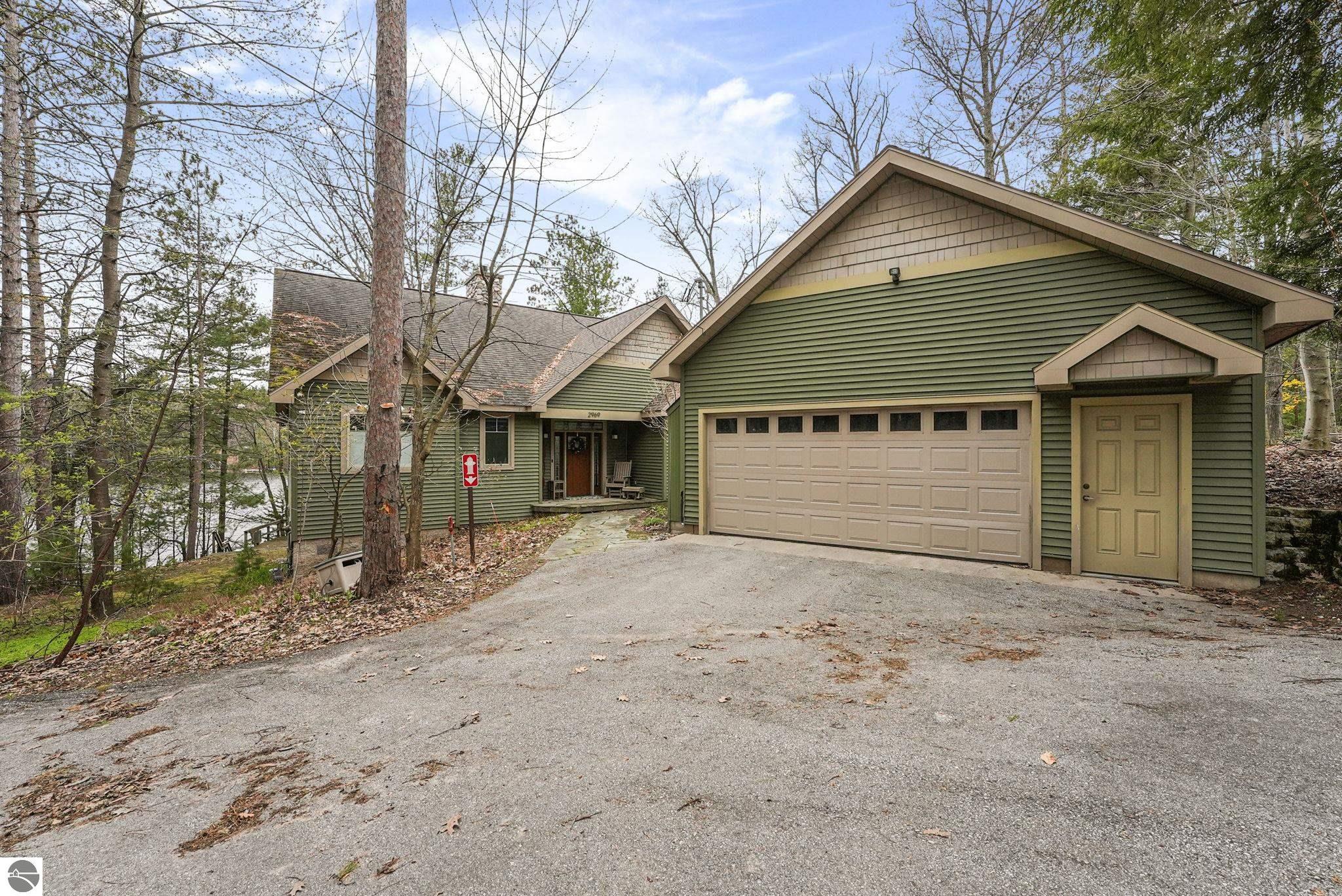 2969 Crescent Shores Drive