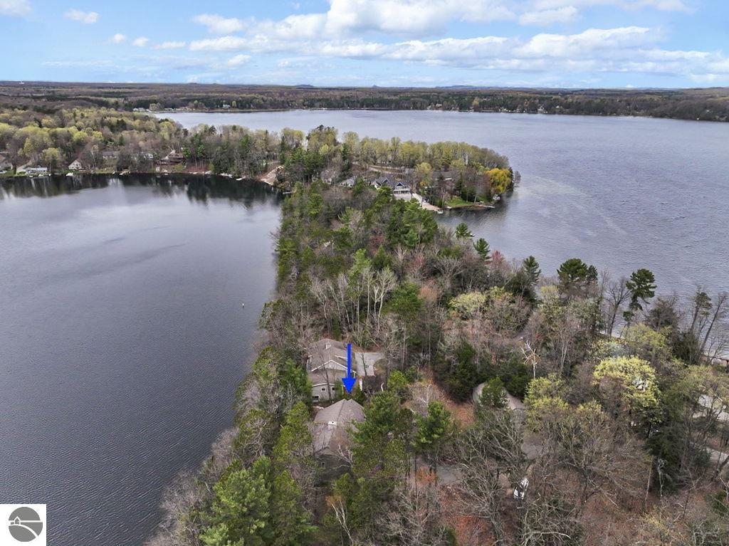 2969 Crescent Shores Drive