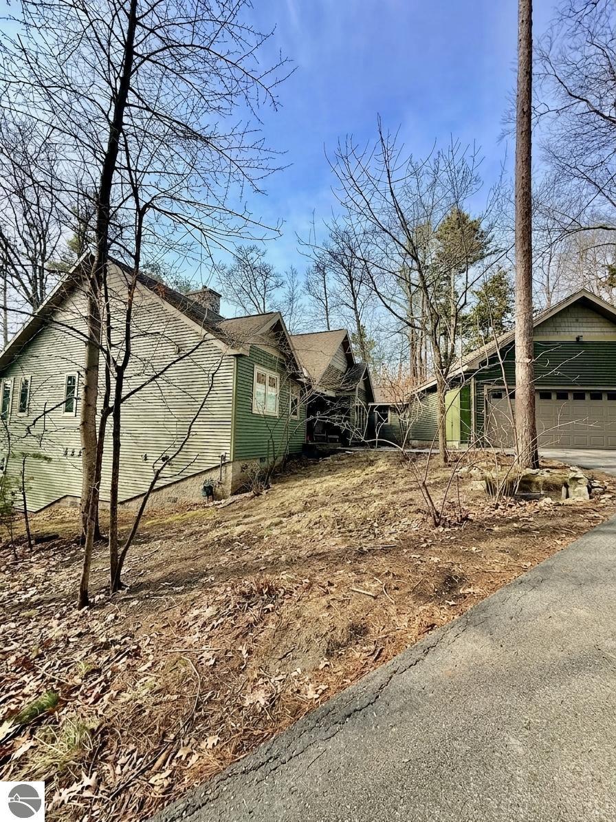 2969 Crescent Shores Drive