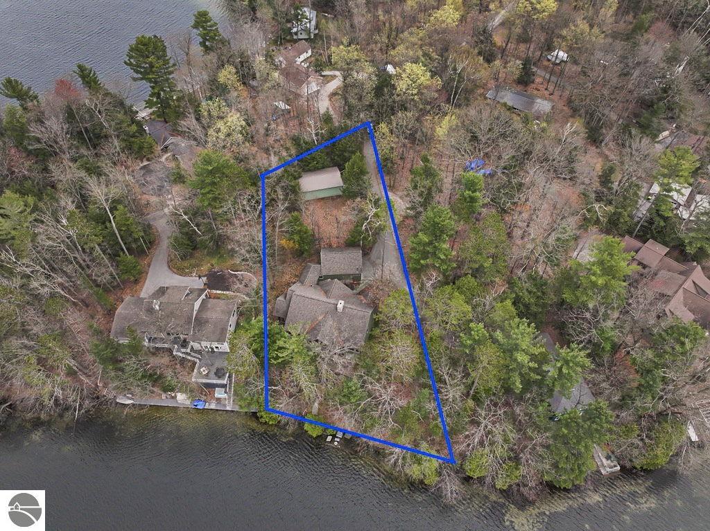 2969 Crescent Shores Drive