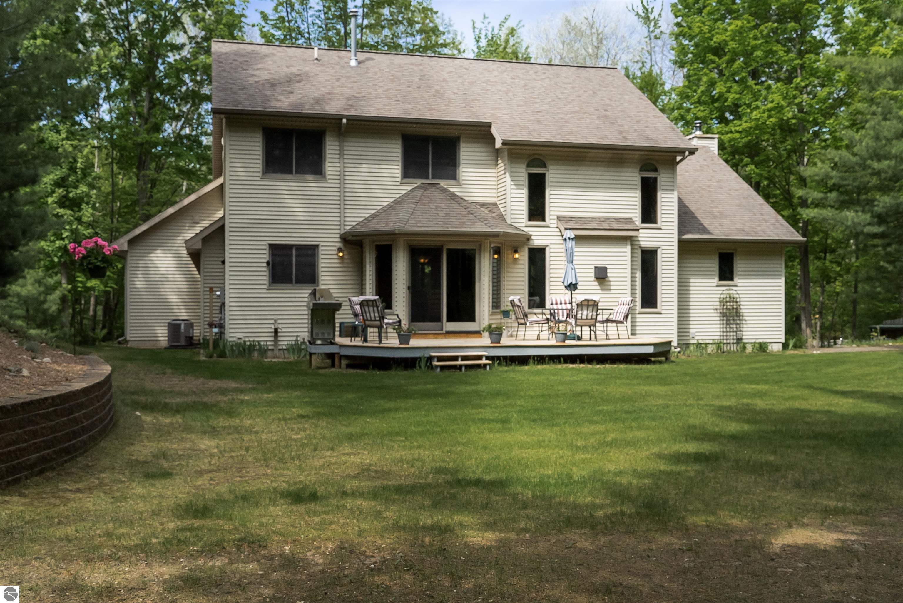 4340 Hampshire Drive