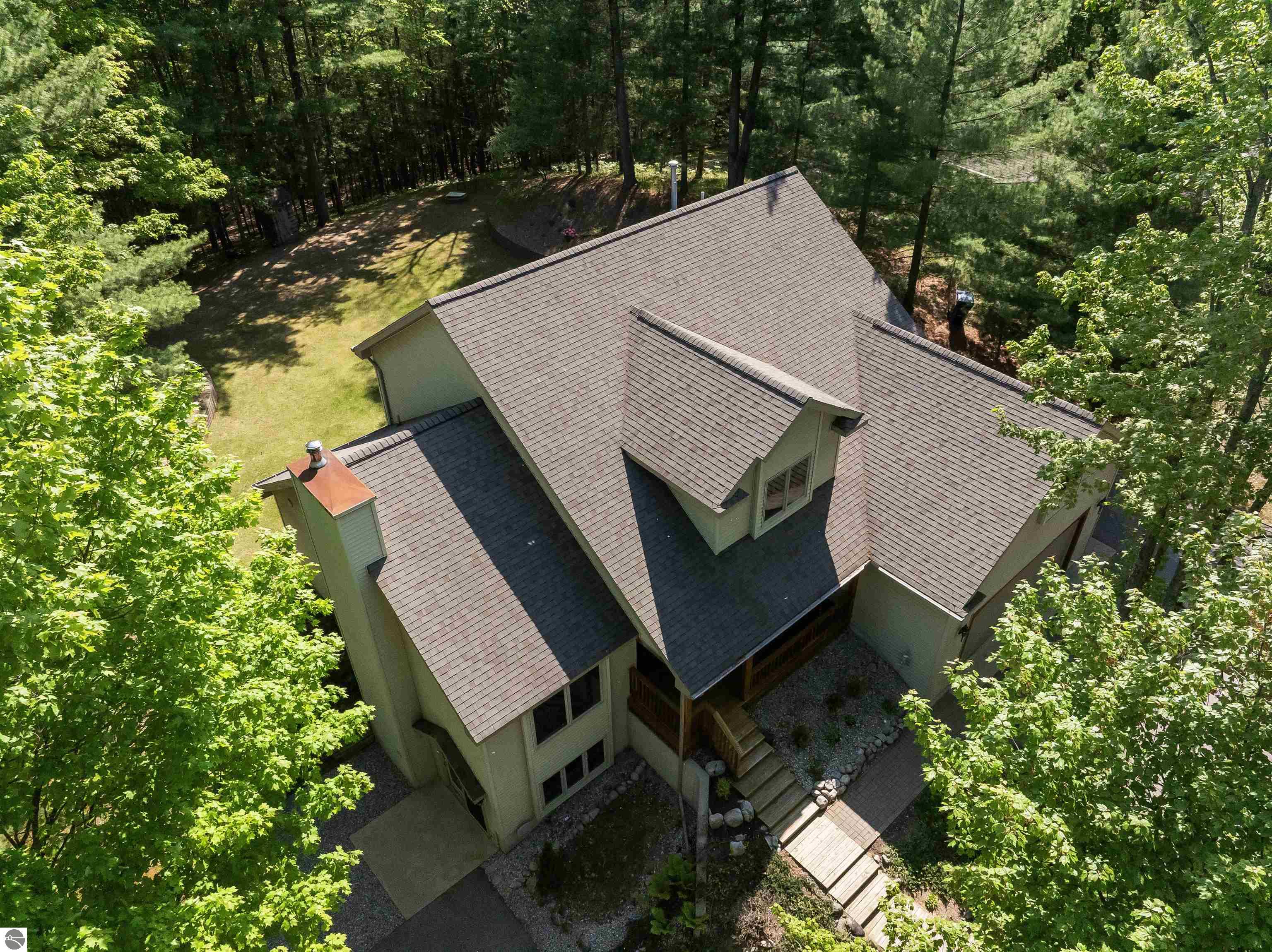 4340 Hampshire Drive