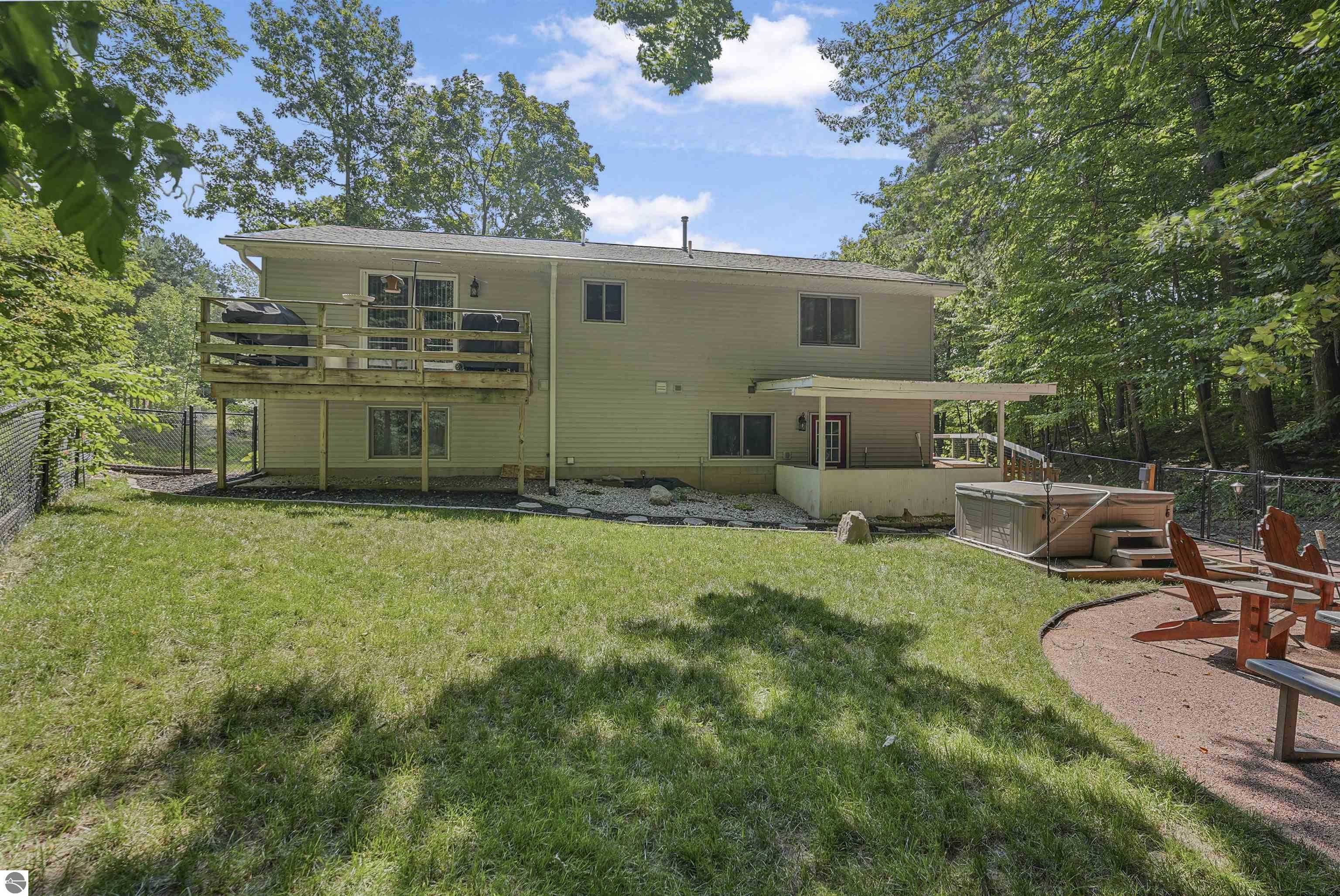 10159 Council Oak Drive