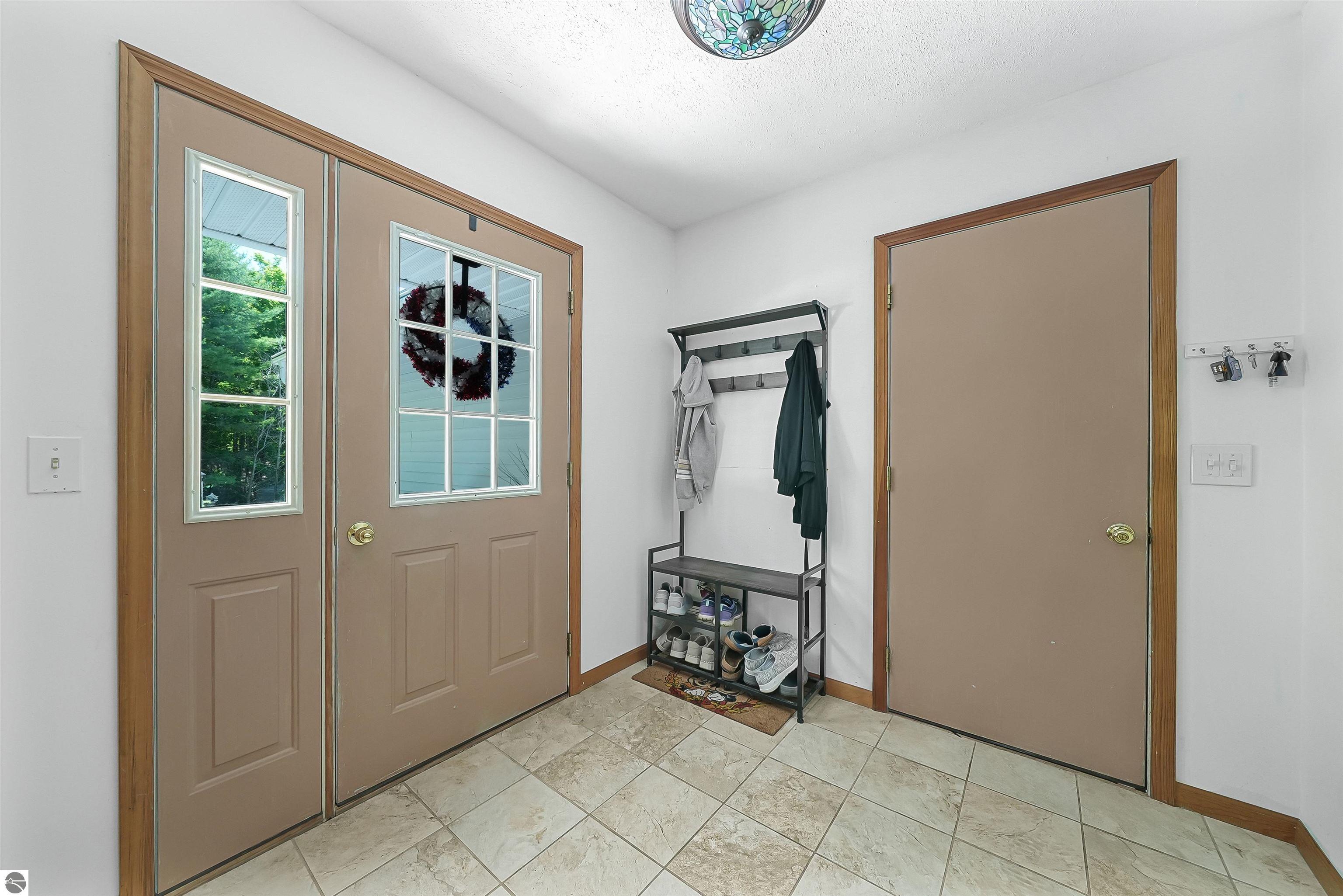 10159 Council Oak Drive