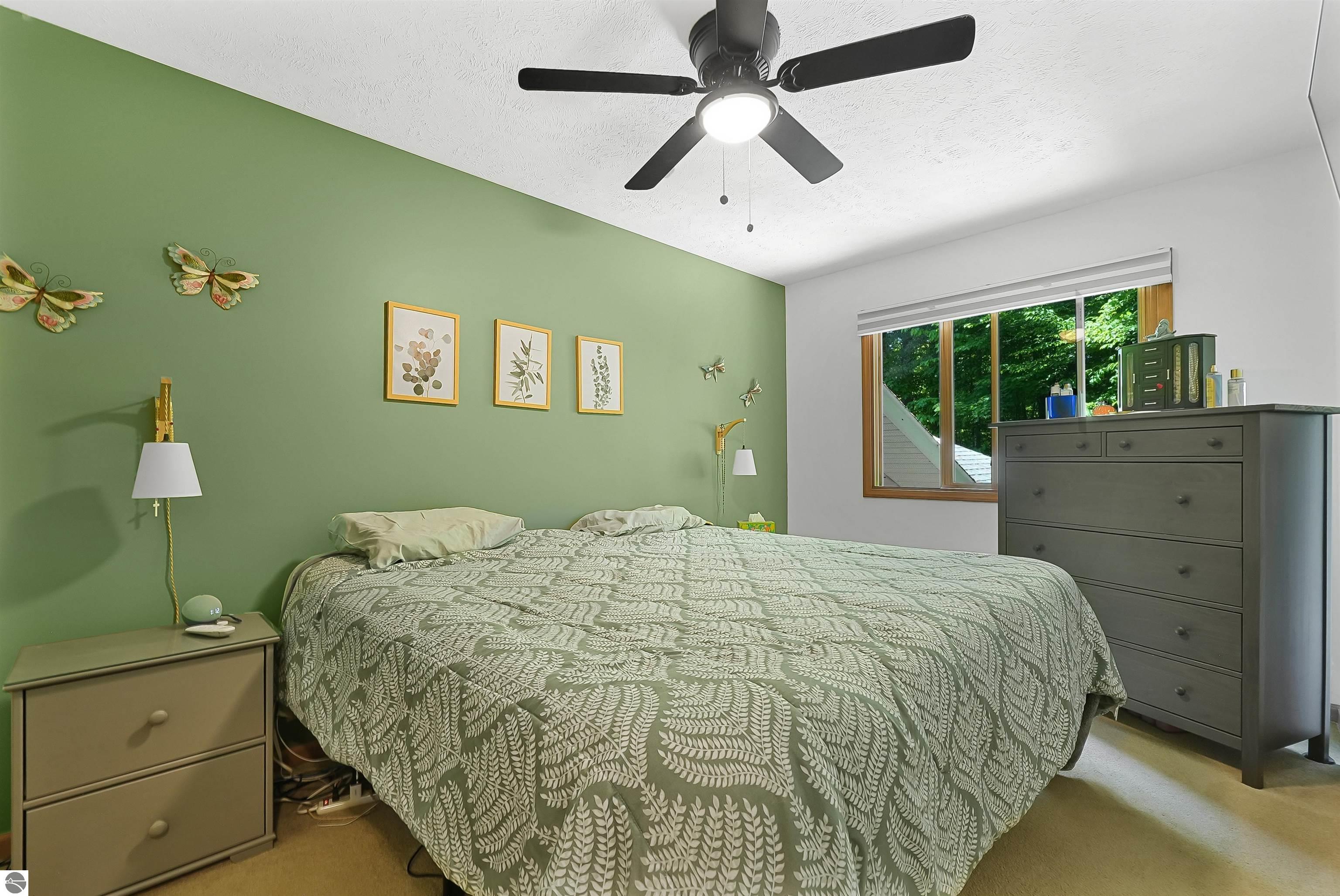 10159 Council Oak Drive