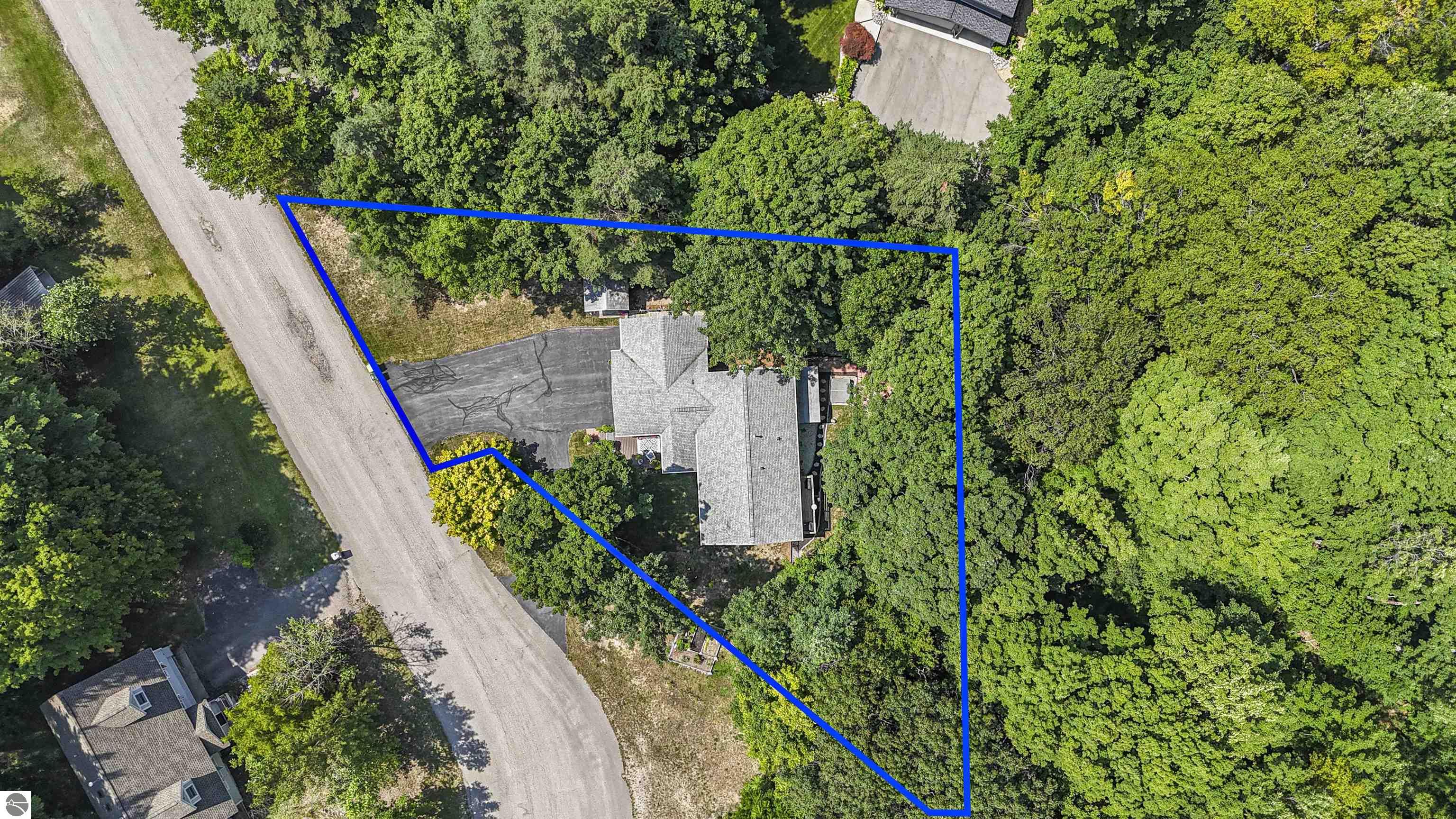 10159 Council Oak Drive