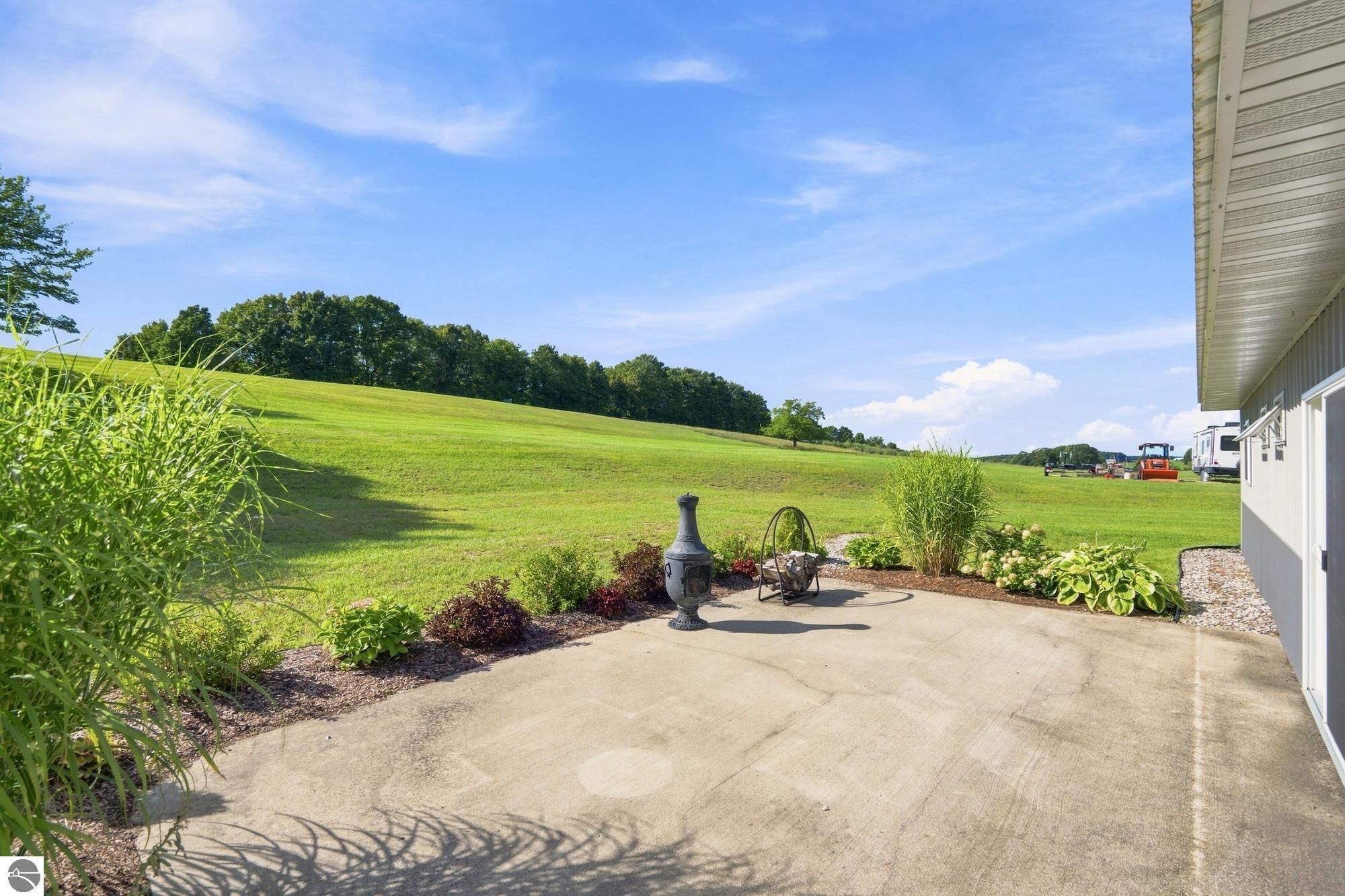 4135 Shadynook Road