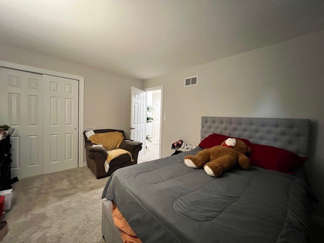 29W034 Lester Street